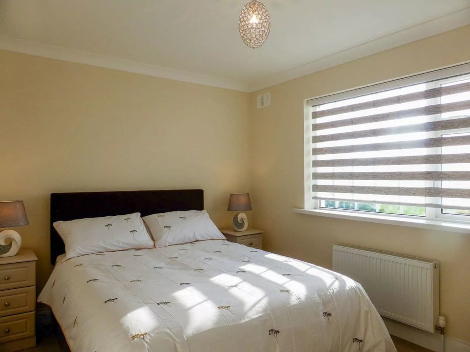 Bolams (TR2) Holiday Home-Binnen