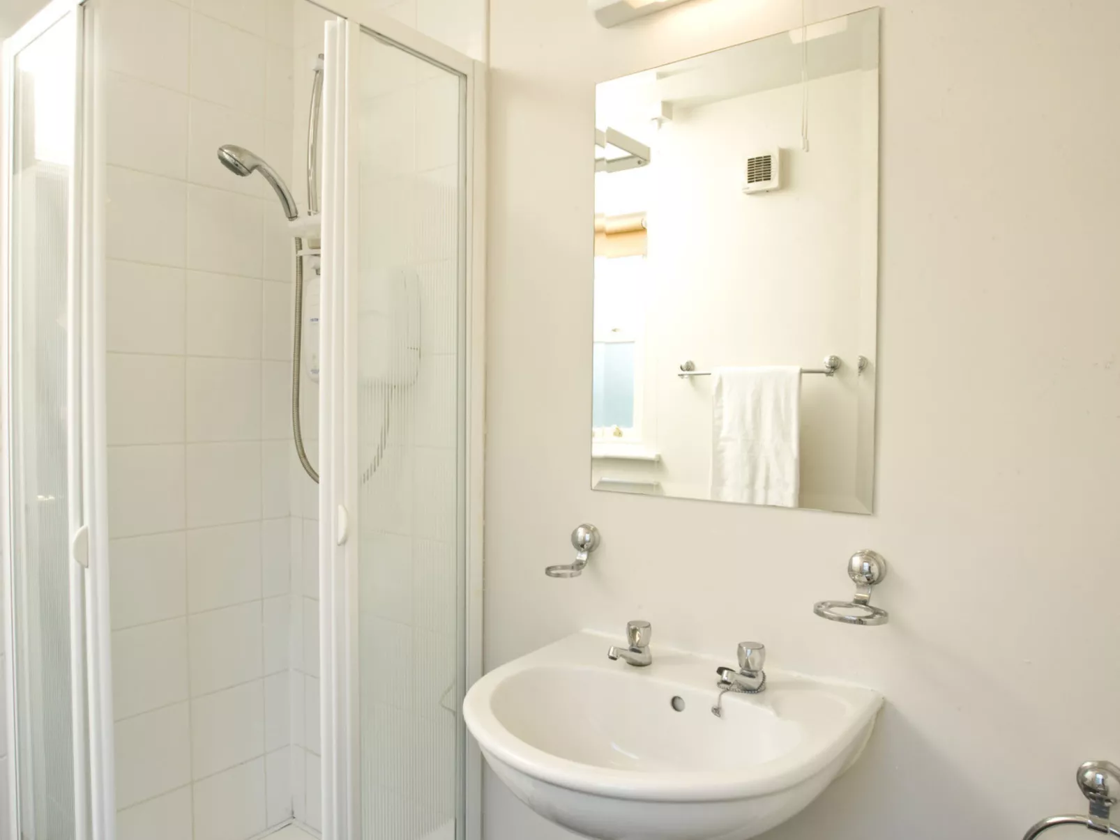 Forest Haven(TR4) HH No 4-Binnen