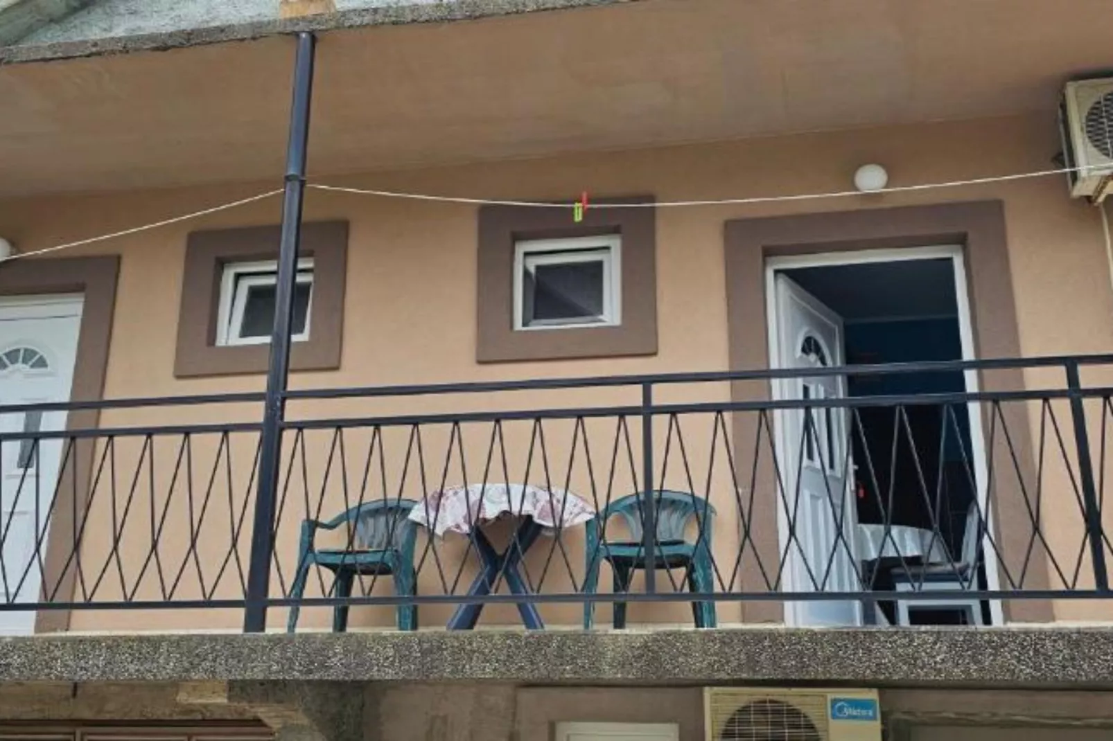 Tivat Bliss Apartments Close to Beach - One Bedroom Apartment 2-Terrasbalkon