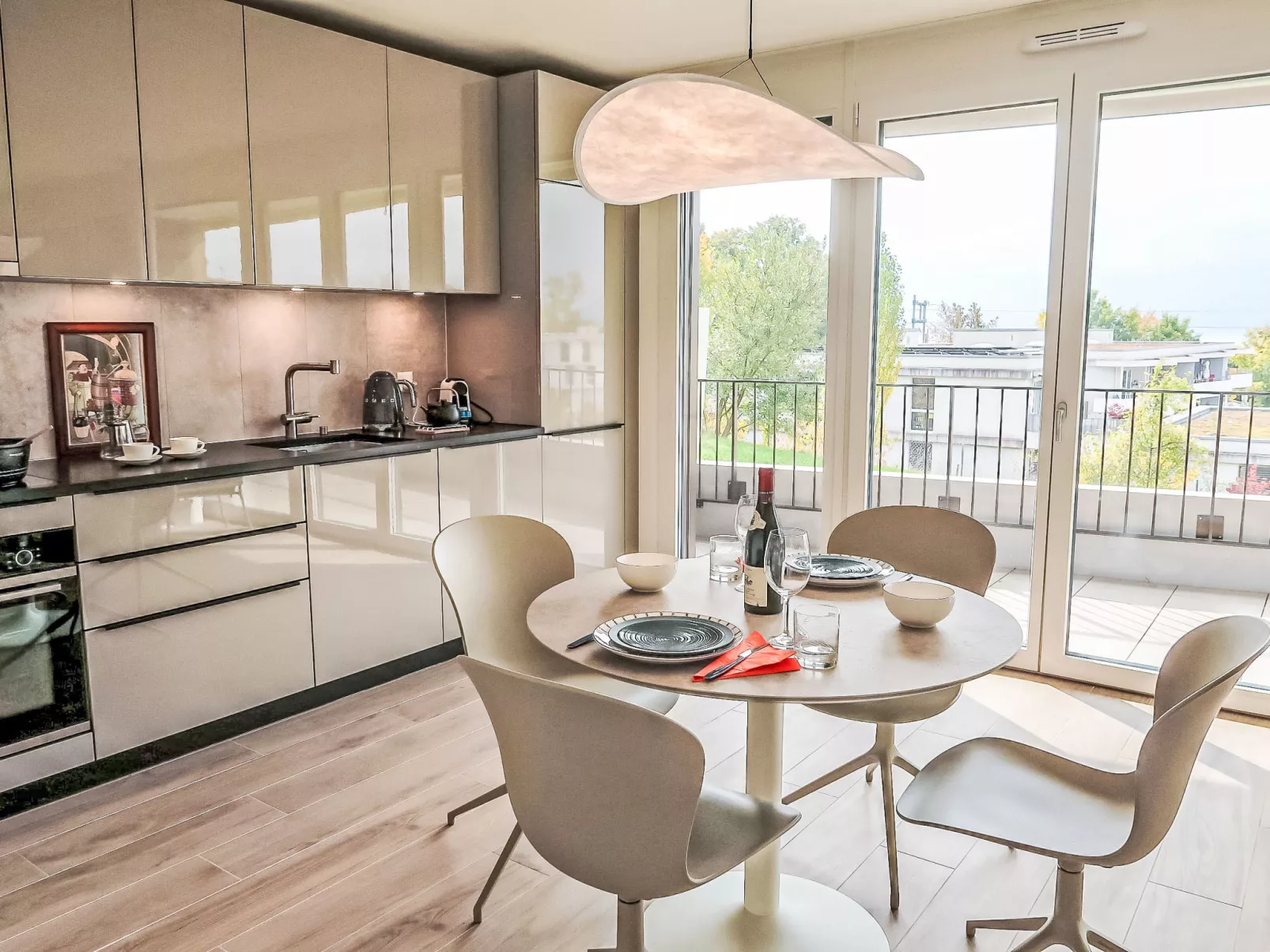 Les Oréades C-Binnen