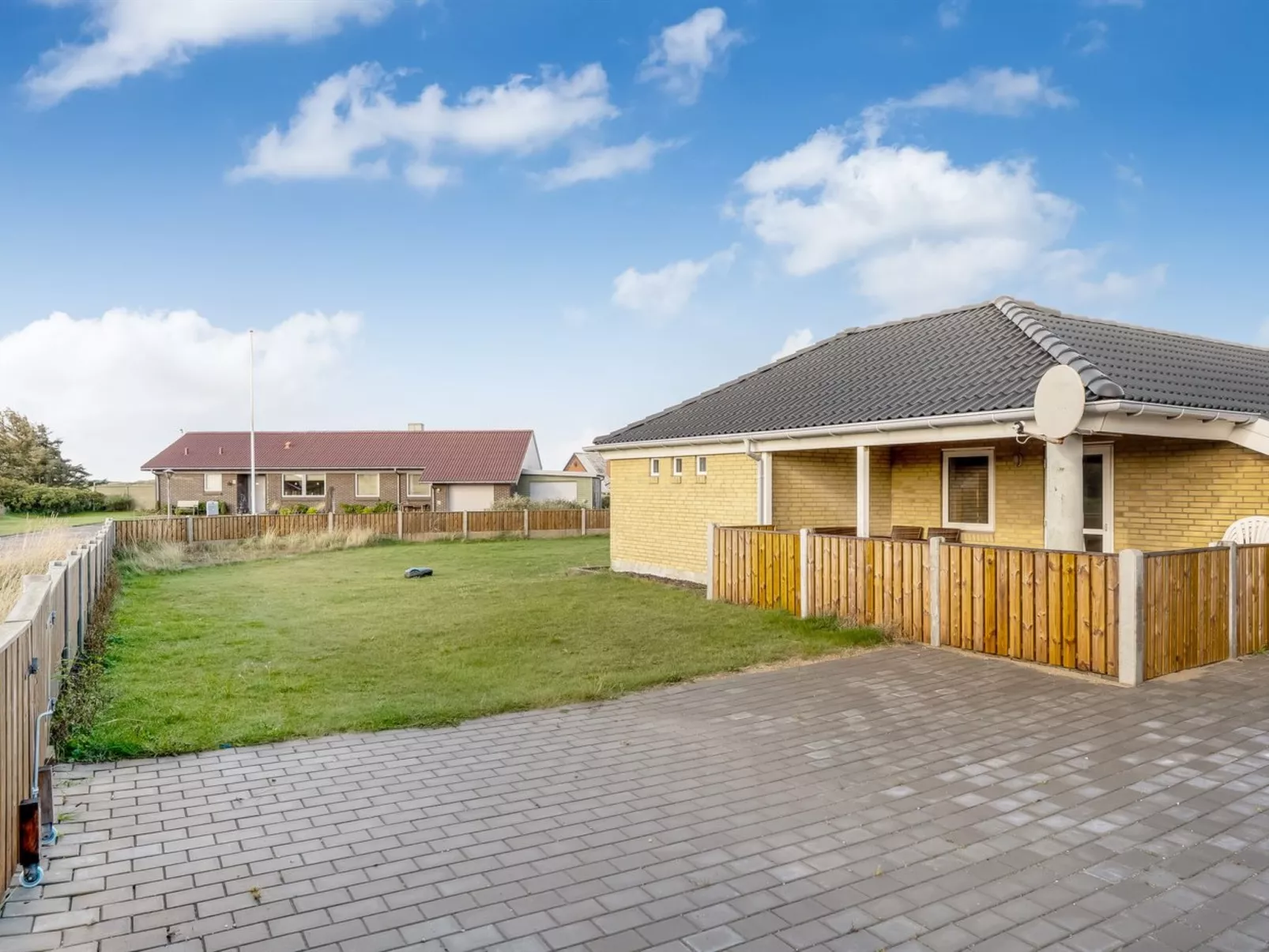 "Gisa" - 500m from the sea-Buiten