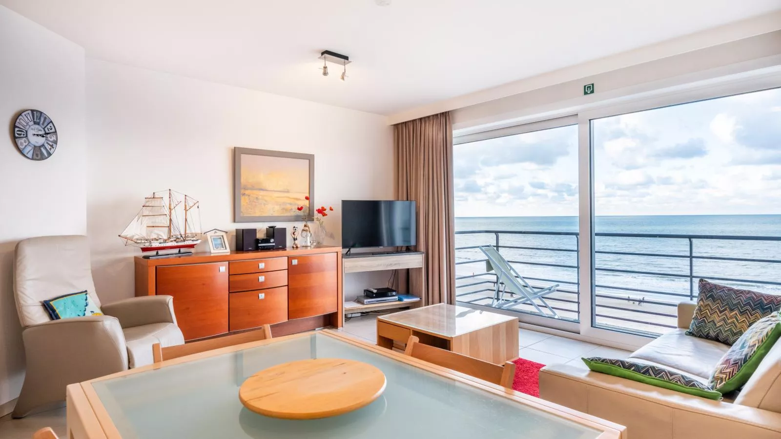 Les Petrels zesde-Woonkamer