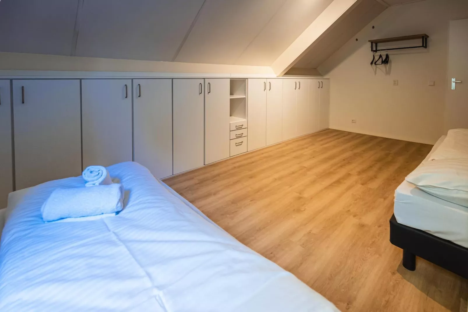 12 - Persons Family Bungalow-Slaapkamer