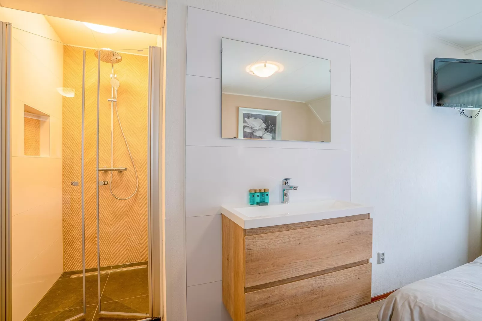 Kamperfoelie 49-Badkamer