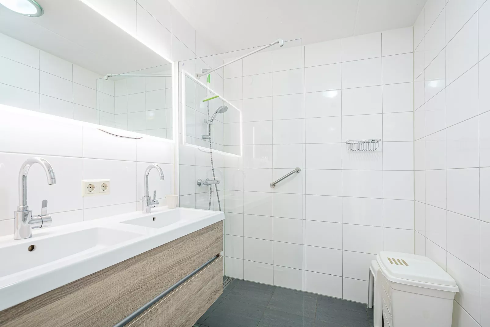 Juliana 154 - Badkamer