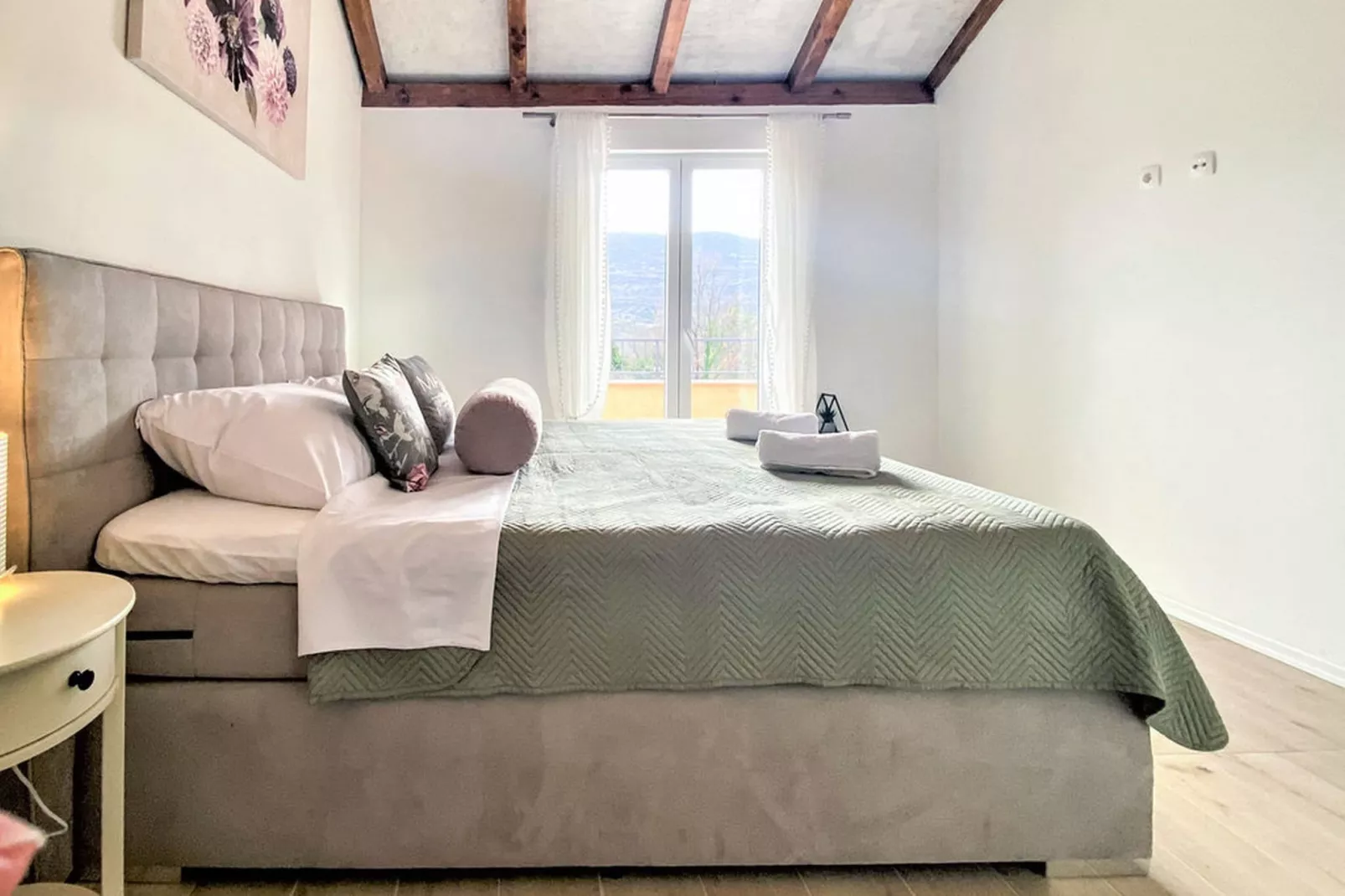 Villa Vinka - Three Bedroom Villa with Swimming Pool-Slaapkamer