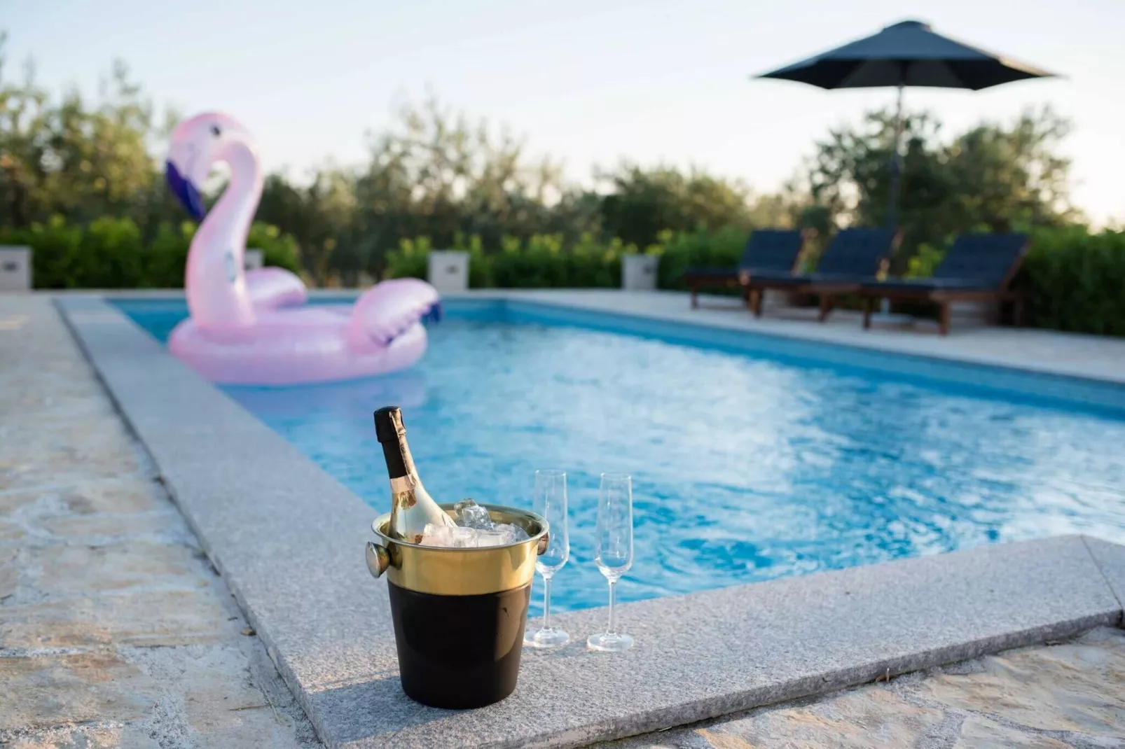 Authentic Villa Storia-Zwembad