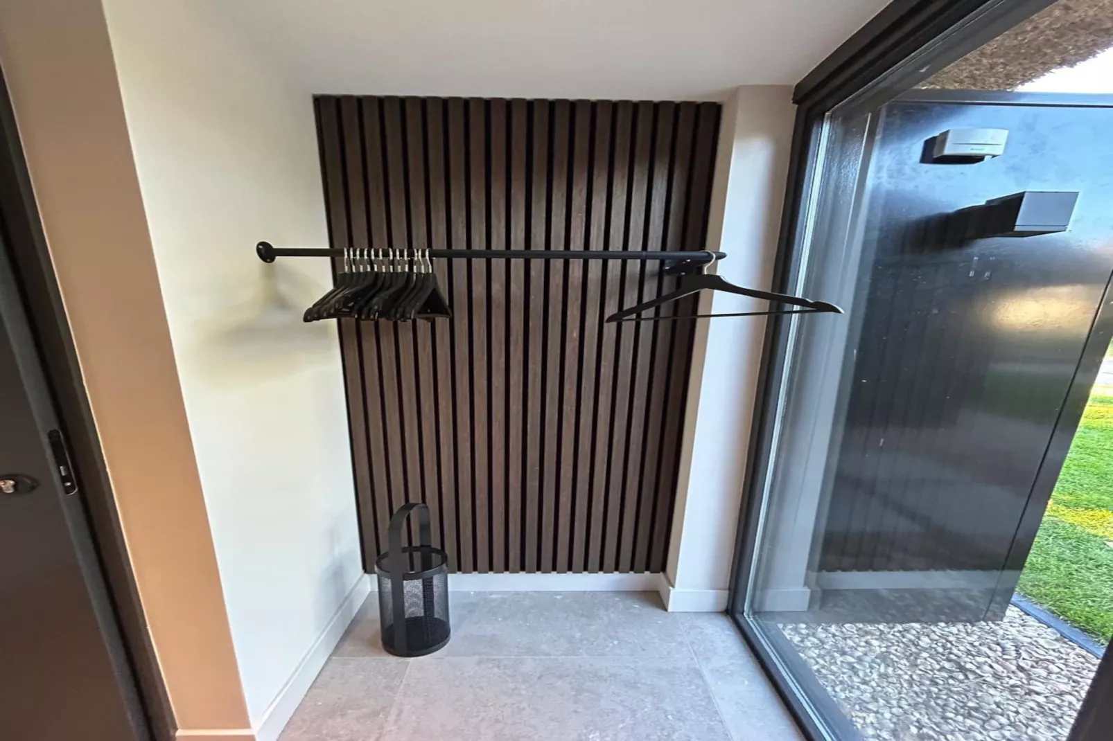 Sun (6p)-Image-tags.