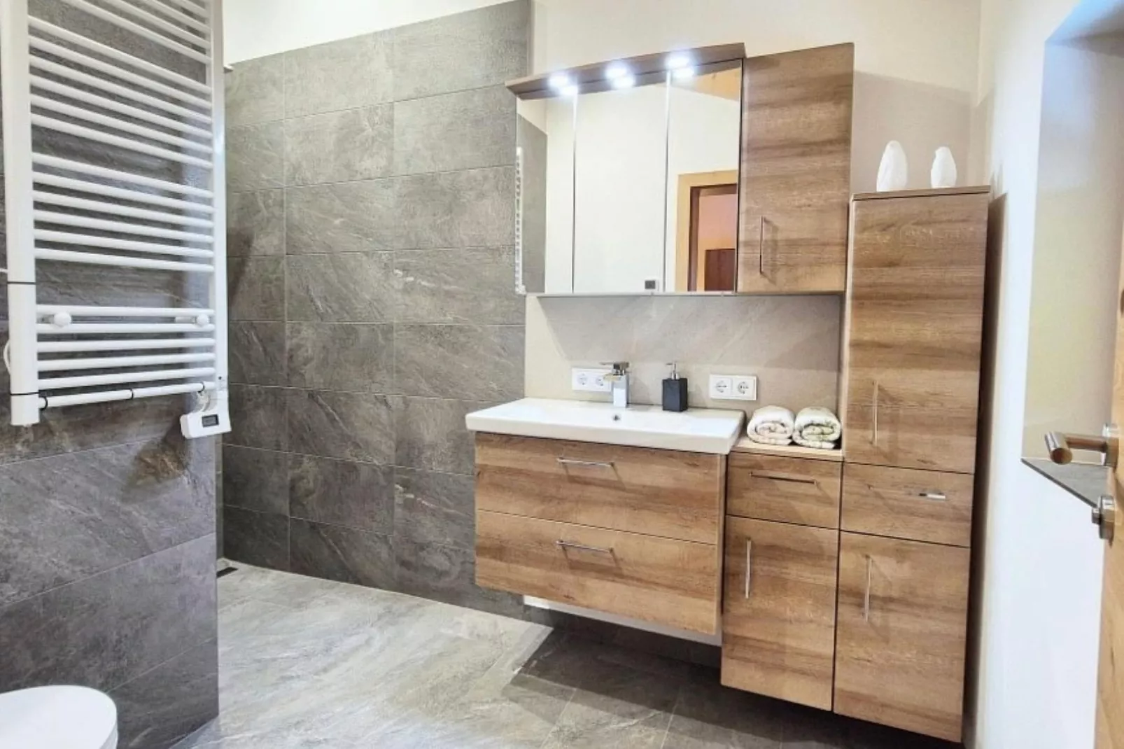 Ferienwohnung Mayrhof-Badkamer