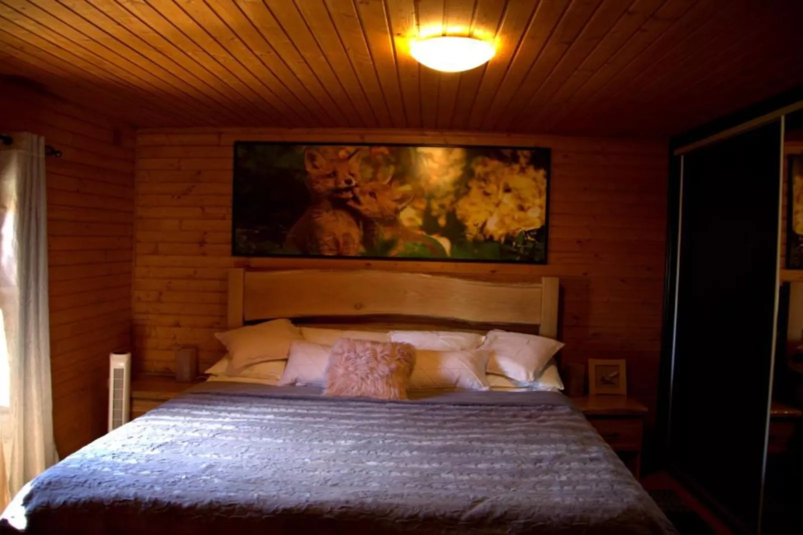 Brezova Poljana Lodge with Sauna and Hot-Tub - Five Bedroom Holiday Home-Slaapkamer