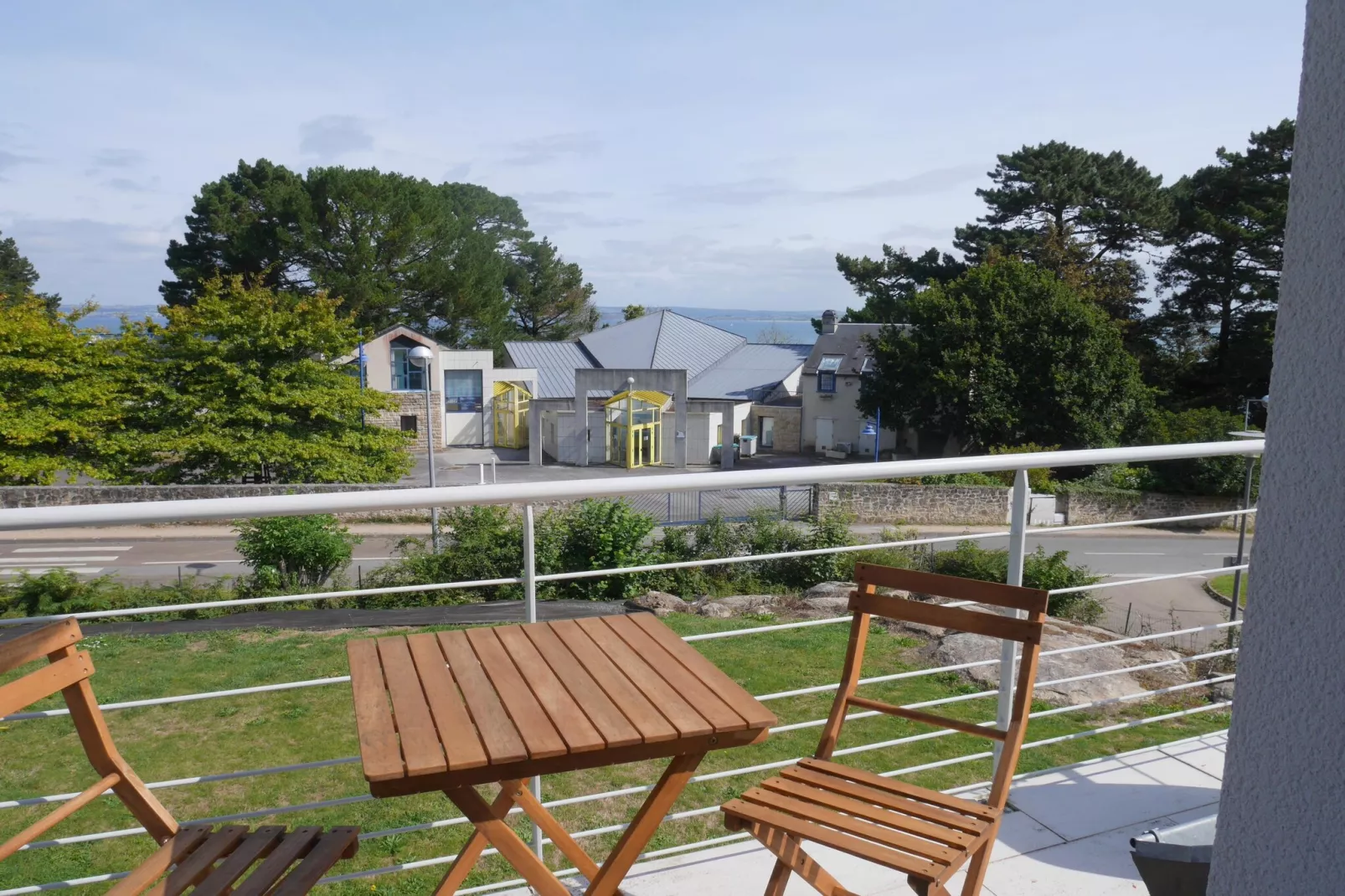Komfortables Ferienhaus in Douarnenez-Tréboul-Terrasbalkon