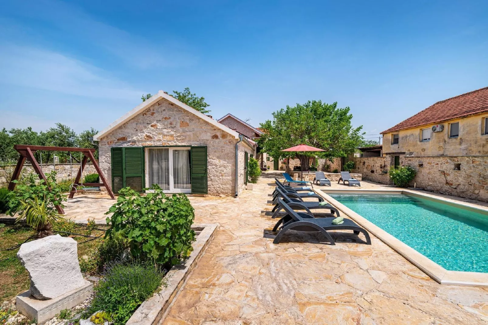 Authentic Villa Zvonko-Zwembad