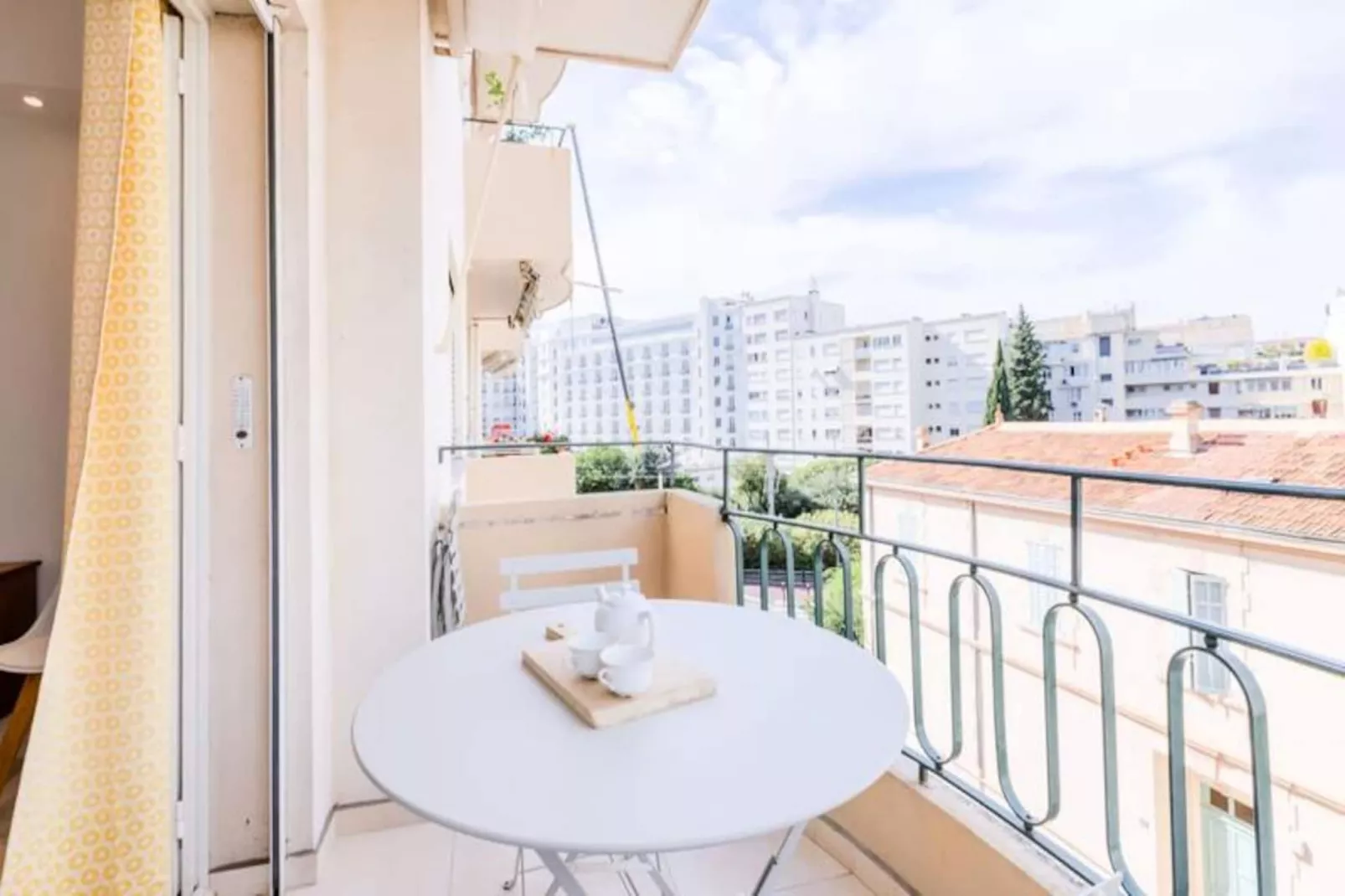 Résidence 3p De Style Avec Balcon à 3 Min De La Croisette-Niet-getagd