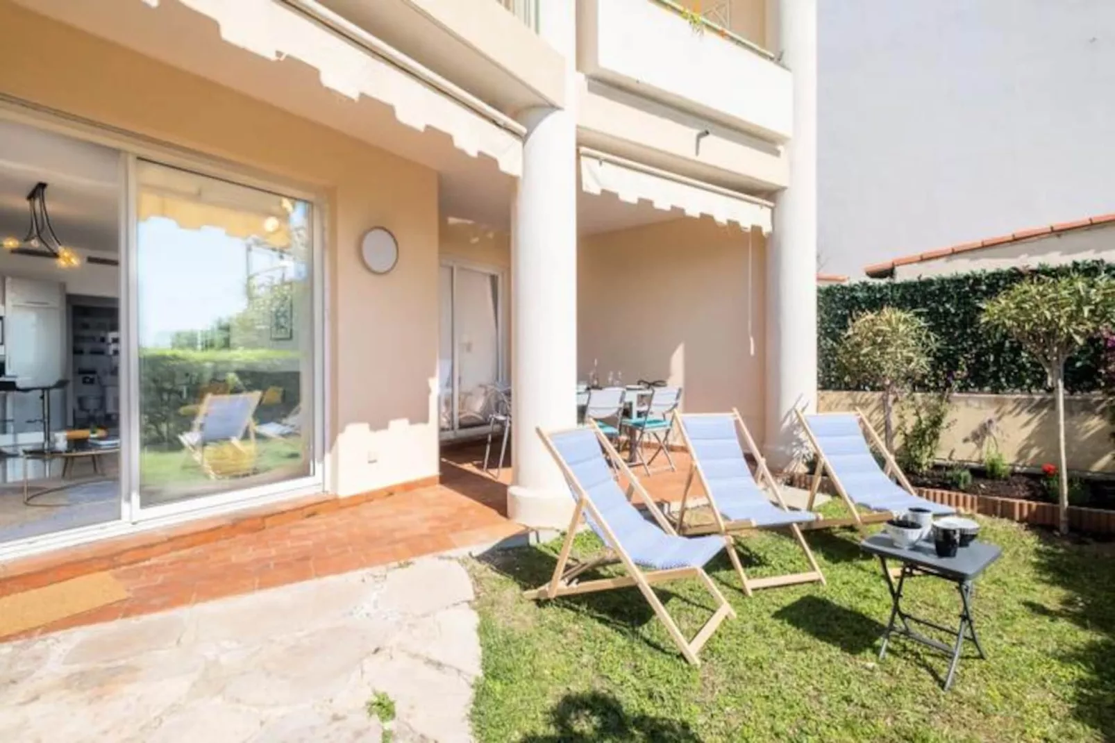 Résidence Rare ! Superbe 3 Pi&egrave;ces Avec Jardin Face &agrave; La Mer-Niet-getagd