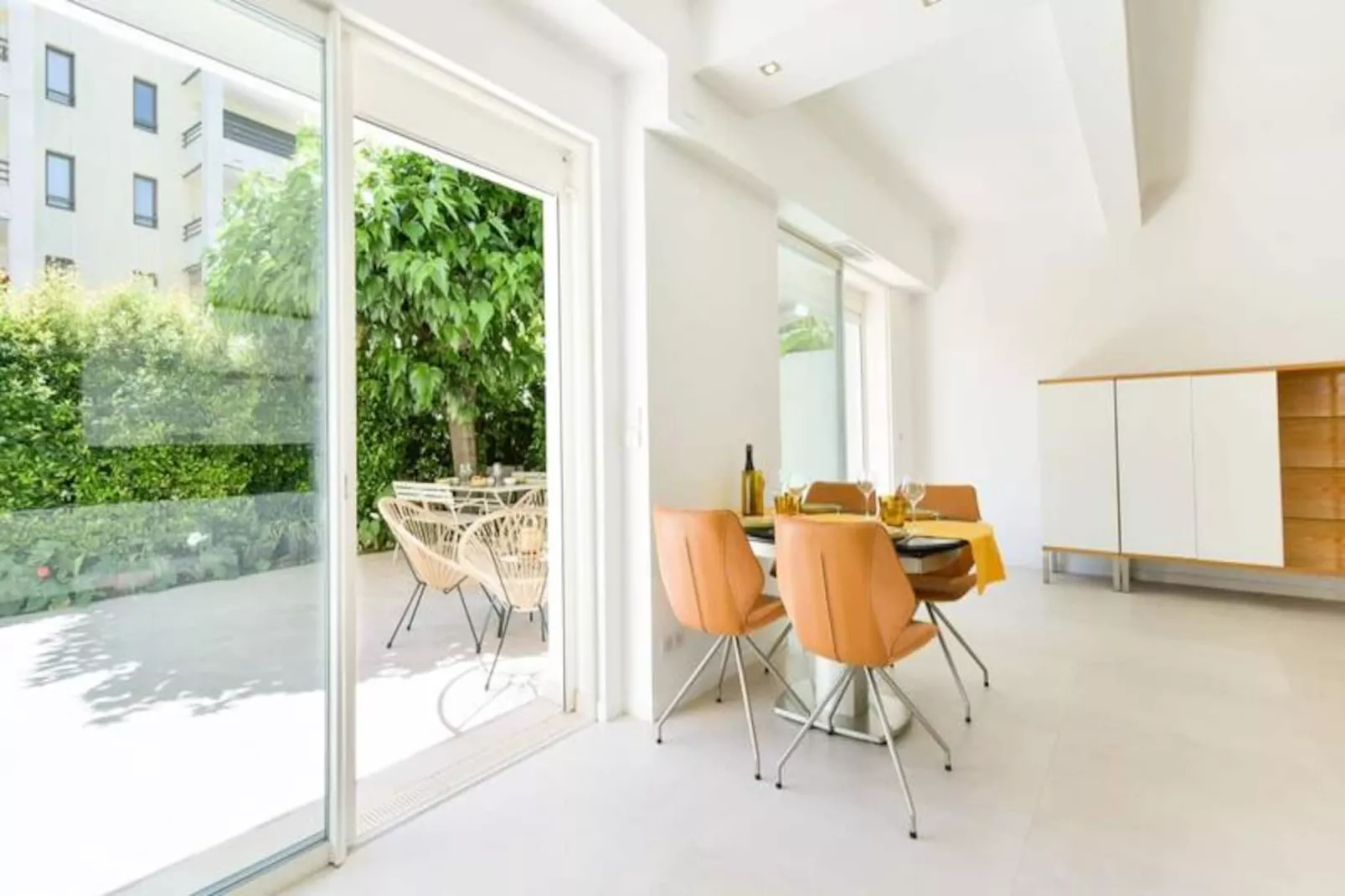 Résidence Rez-de-jardin, Plages à Pied Et Garage-Niet-getagd