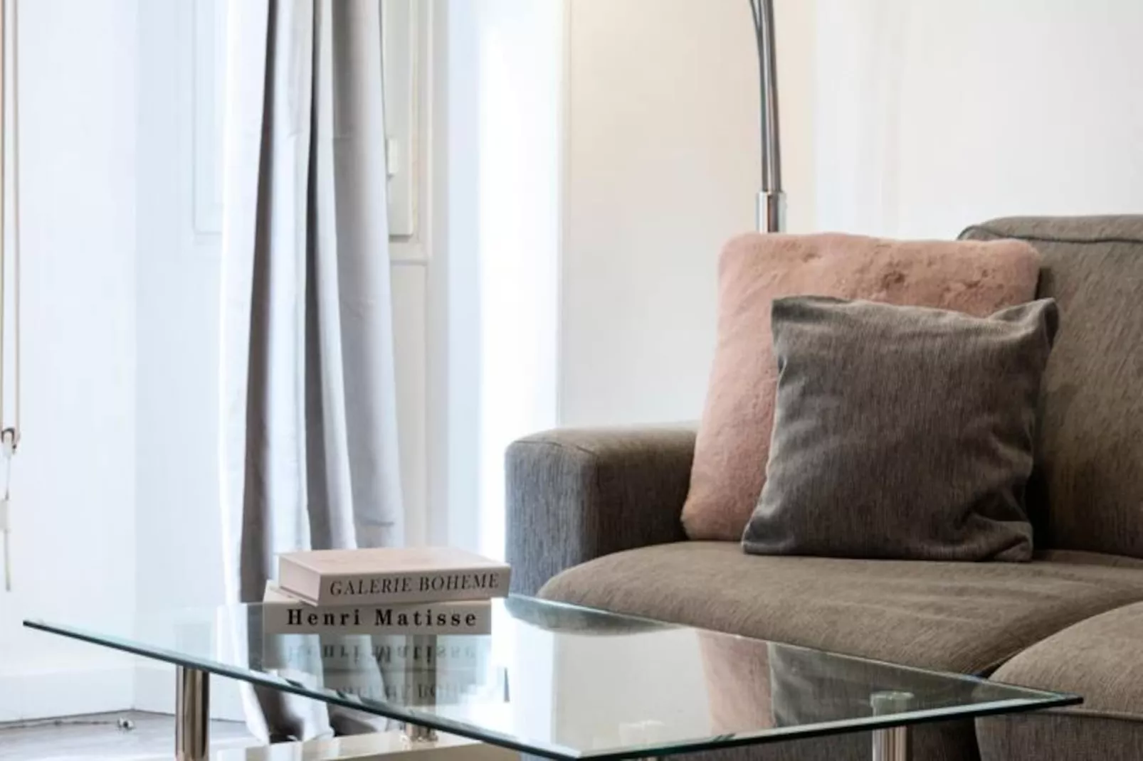 Résidence 2p Centre-ville Cannes Plages &agrave; Pied-Niet-getagd