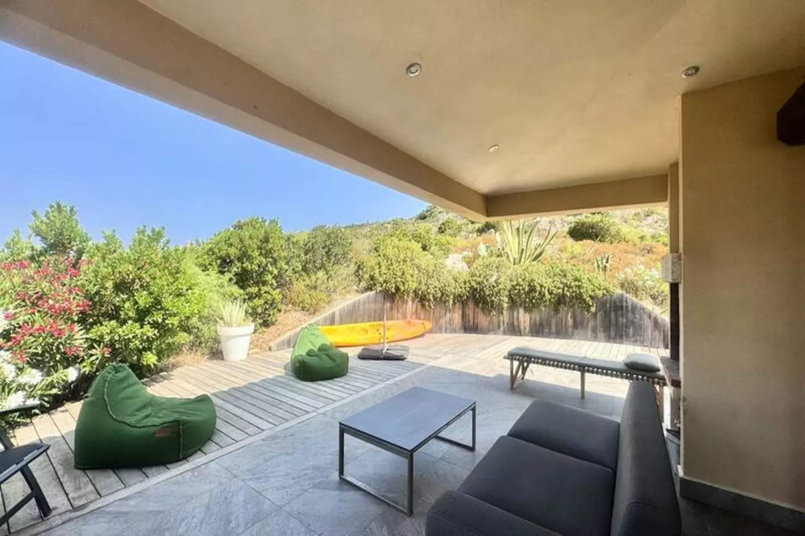 Résidence Sull001-sartene-Niet-getagd