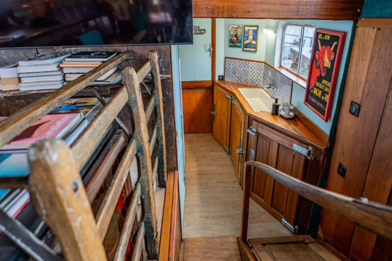 Grand Duplex Luxueux Sur La Péniche Petite Annick-Niet-getagd