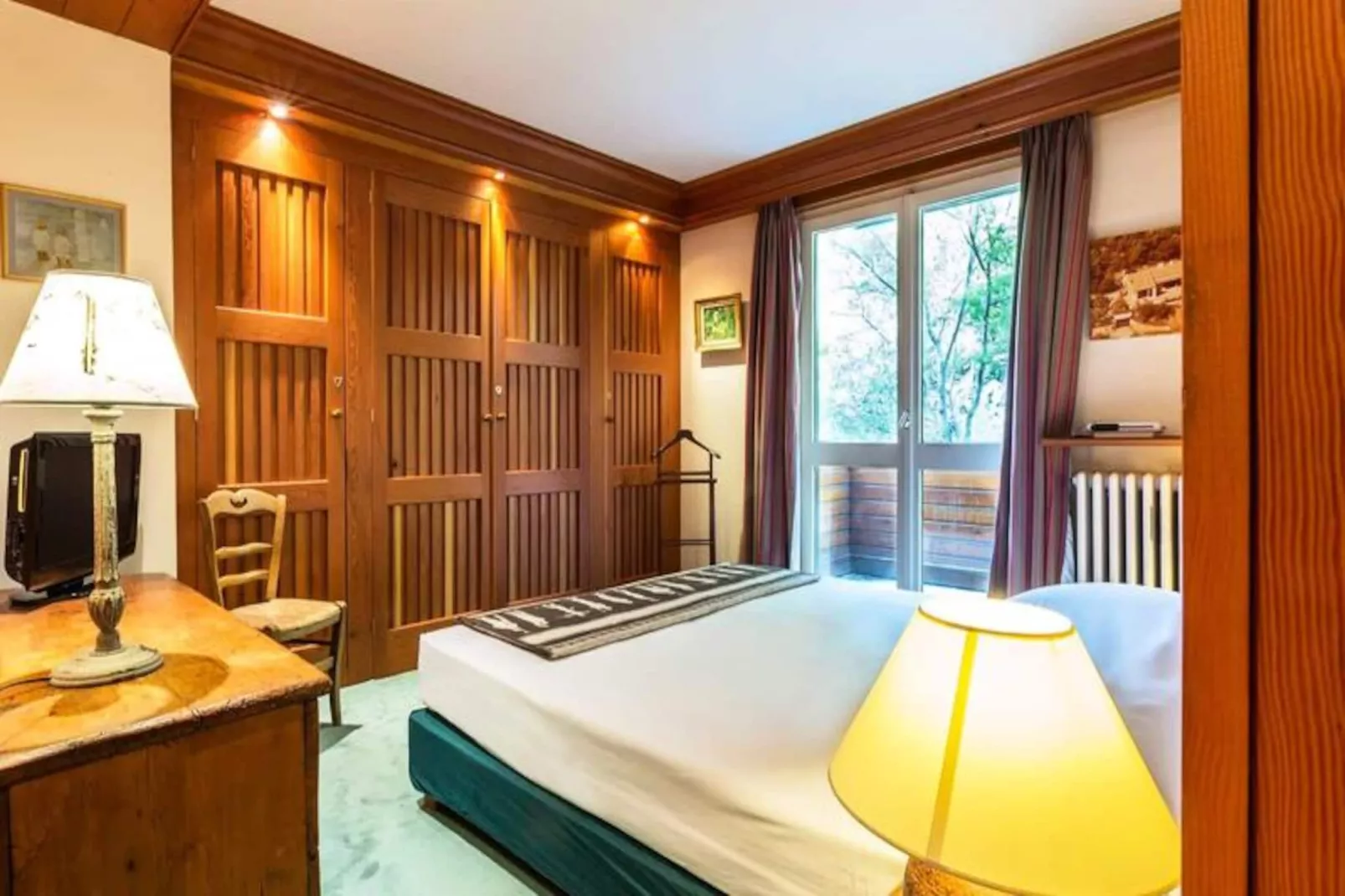 Résidence Hauts De Val-Niet-getagd