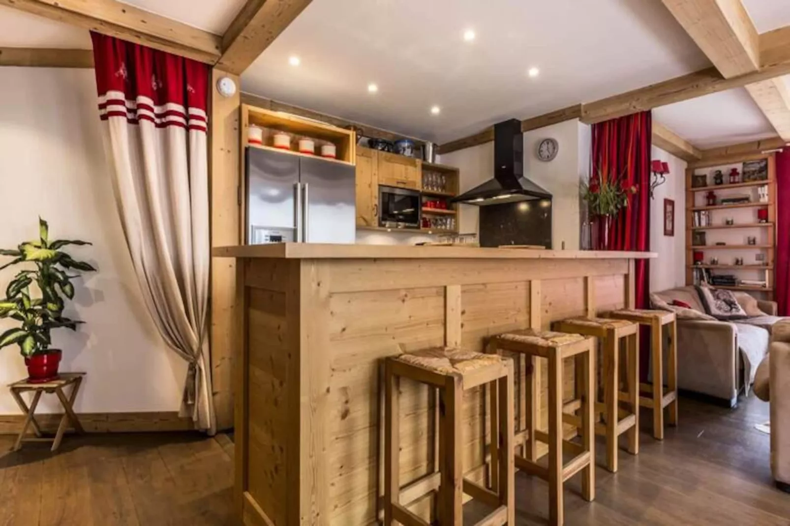 Résidence Choucas-Niet-getagd