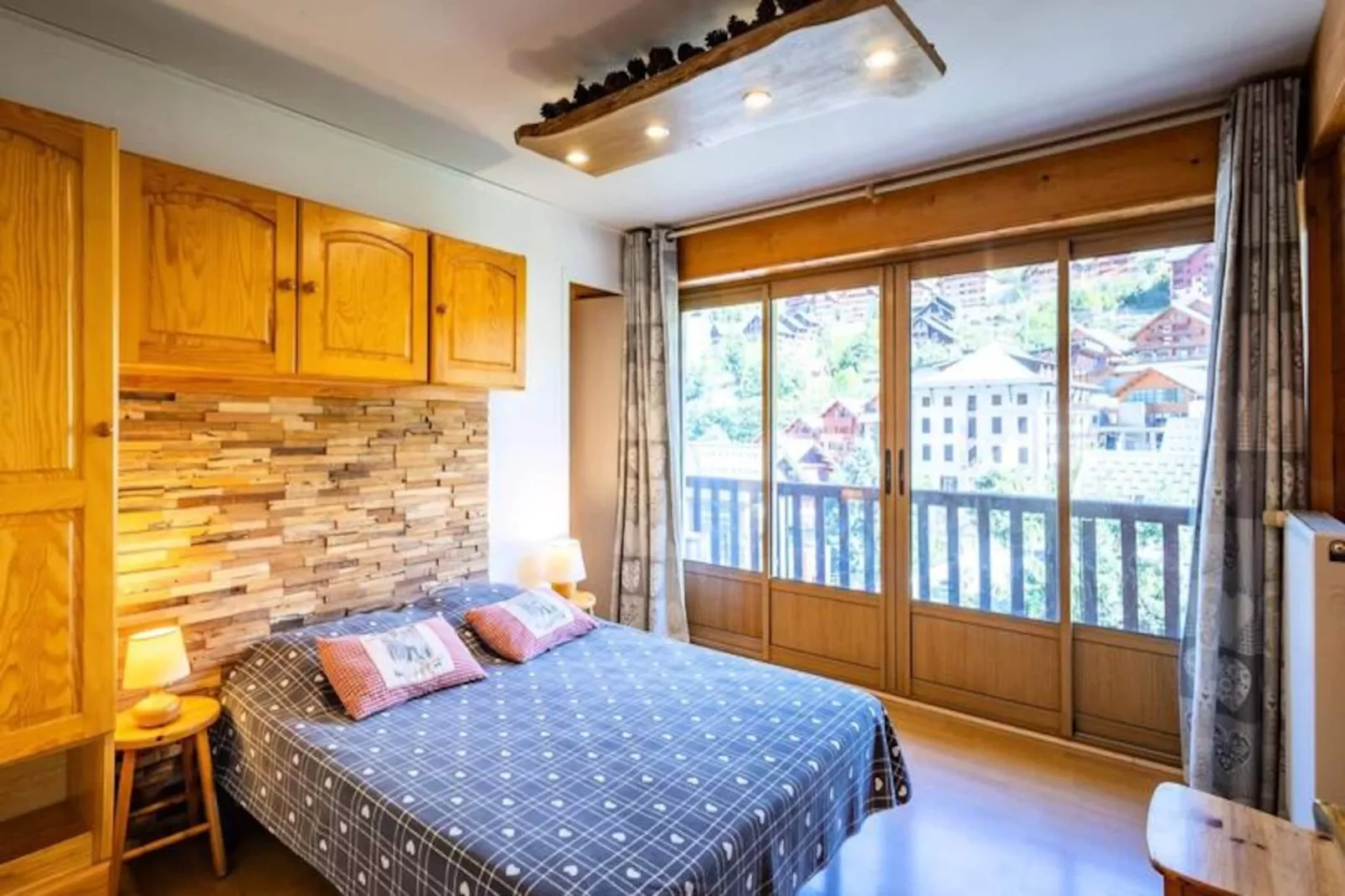 Résidence Royal Neige-Niet-getagd