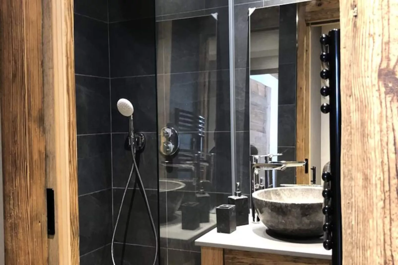 Résidence Cytheria N°1-Niet-getagd