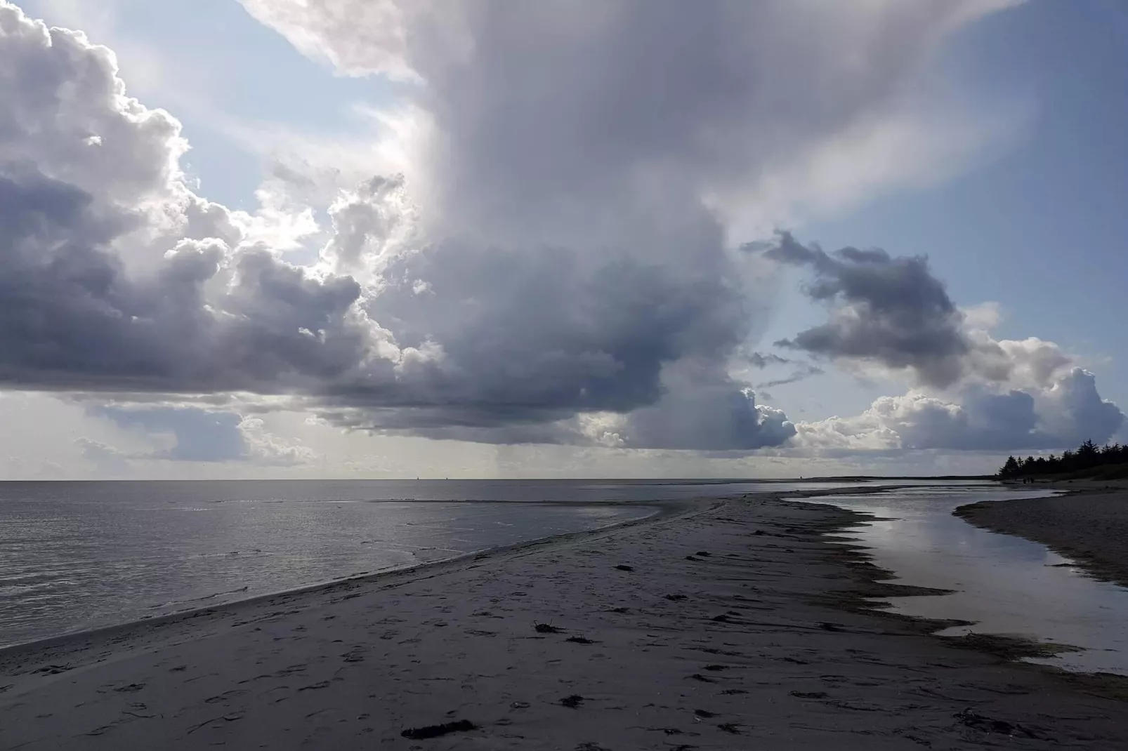 Luxe strandhuis met spa -- By Traum Ferienwohnungen-Waterzicht