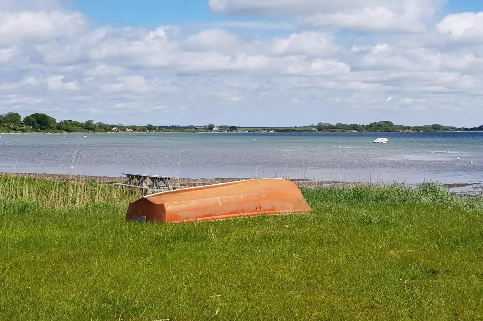 Modern huisje met spa -- By Traum Ferienwohnungen-Waterzicht