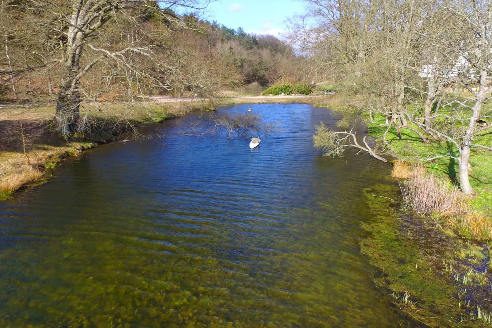 Gezinsvriendelijk huis aan het strand-Waterzicht