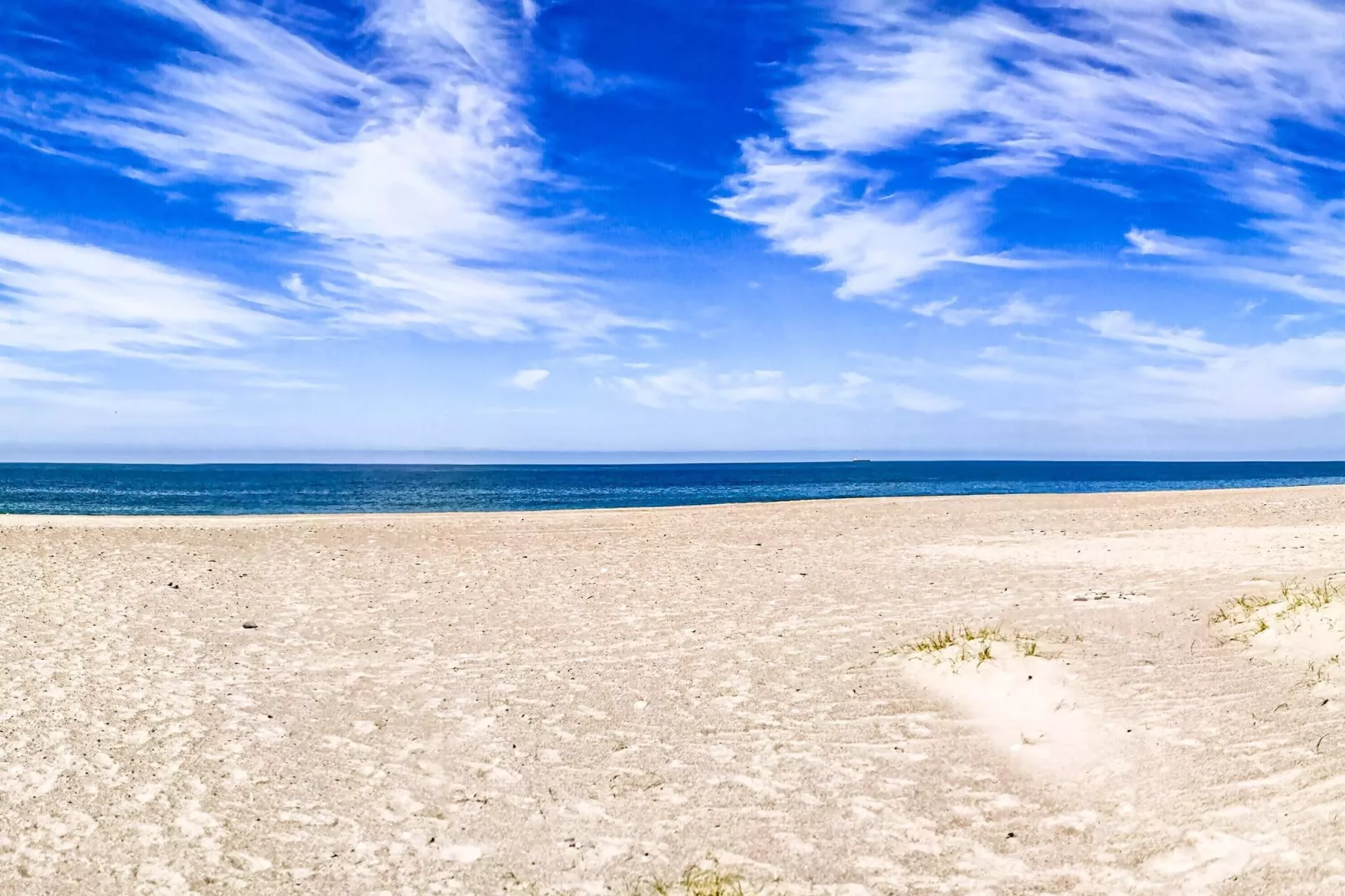 Luxe Spa Retreat aan Zee -- By Traum Ferienwohnungen-Waterzicht