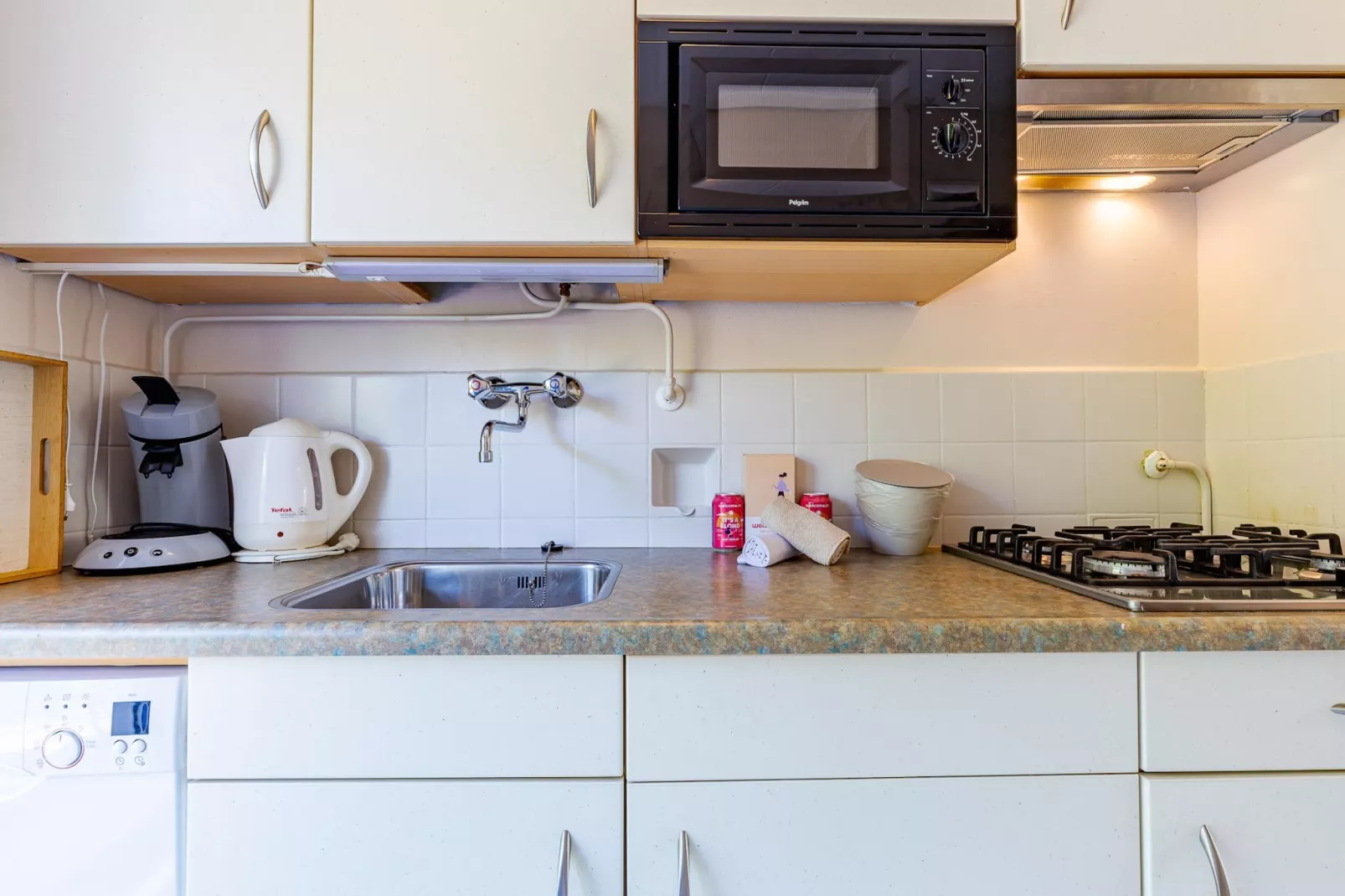 Appartement Burg van Woelderenlaan-Keuken