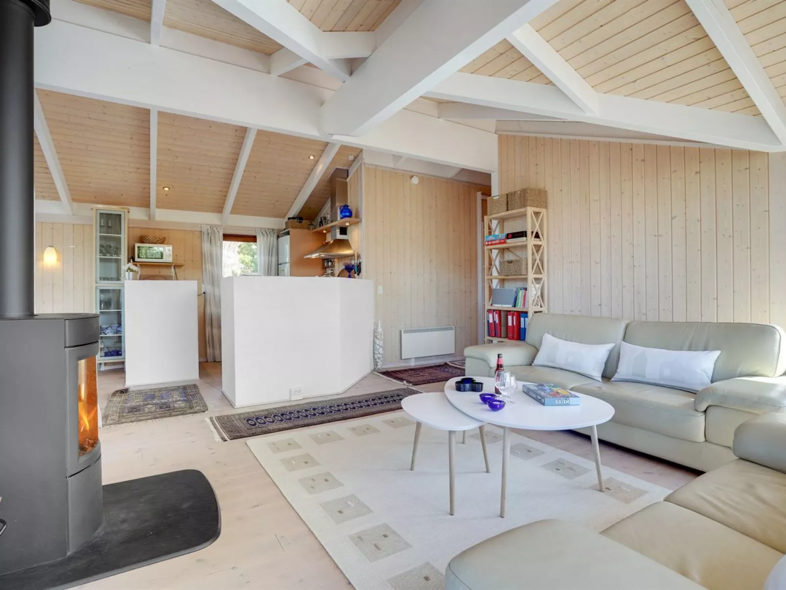 "Bessi" - 700m from the sea-Binnen