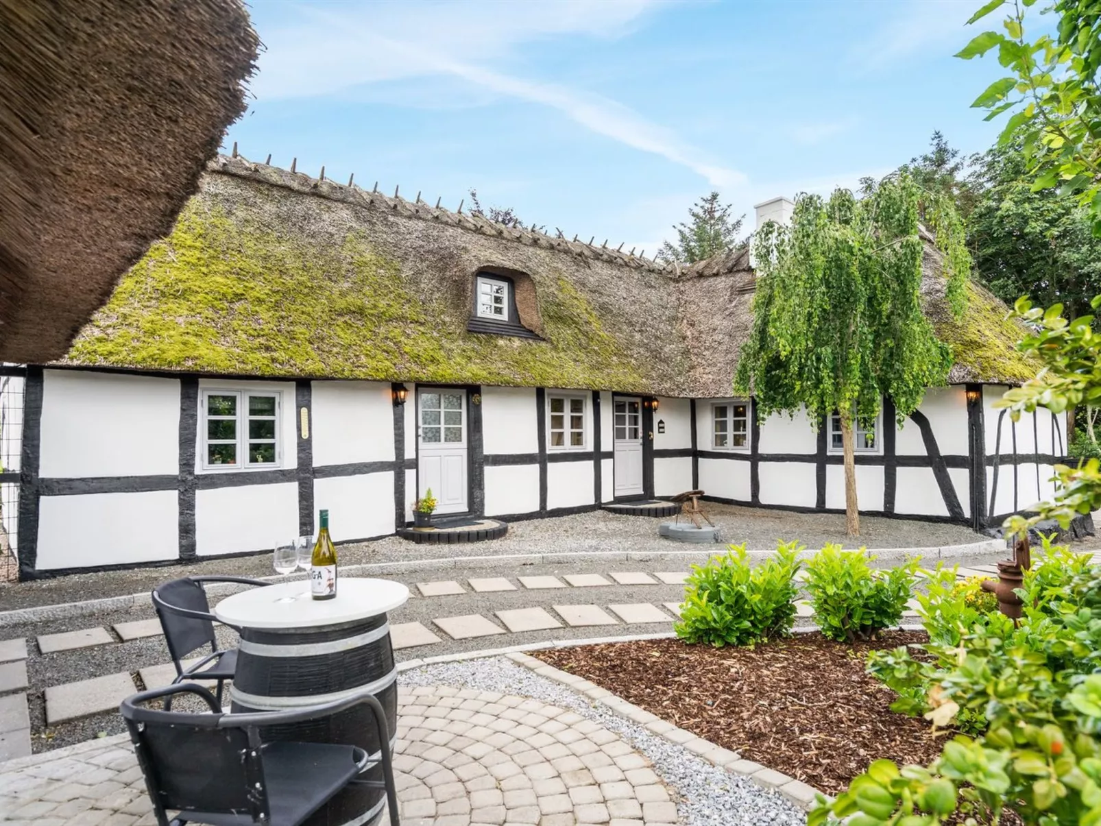 "Maileen" - 2.1km to the fjord-Buiten