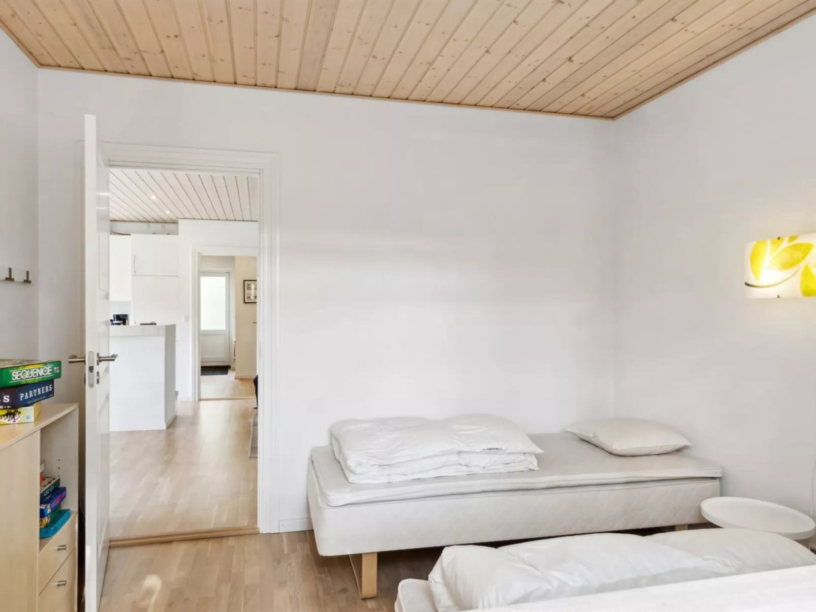 "Pietari" - 1.2km from the sea-Binnen