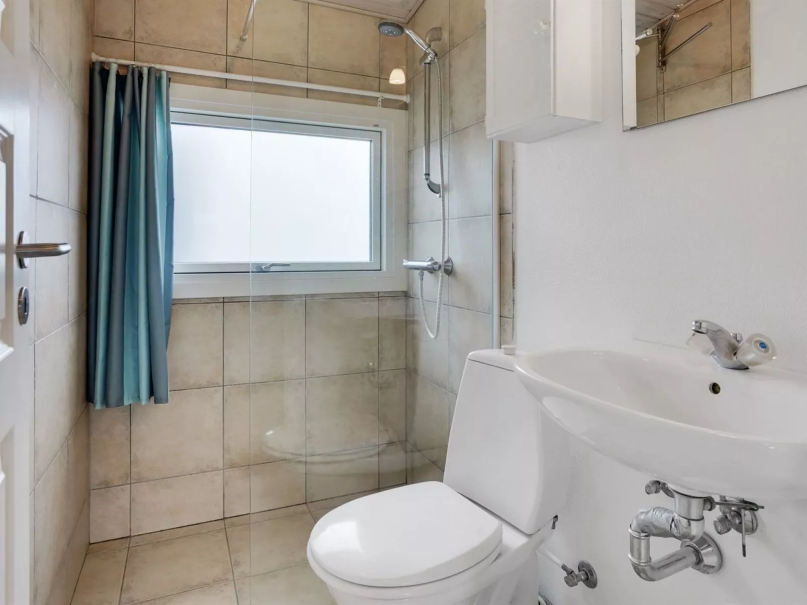 "Elco" - 450m from the sea-Binnen