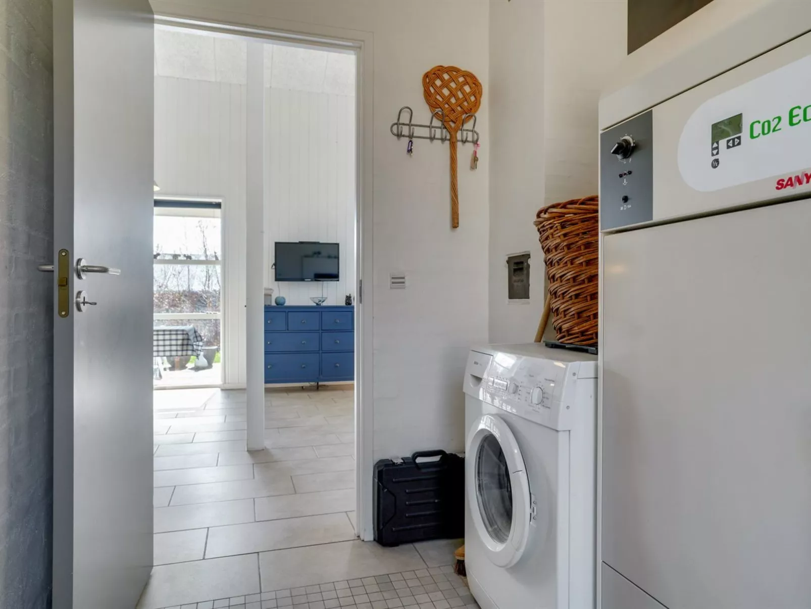 "Berta" - 300m from the sea-Binnen