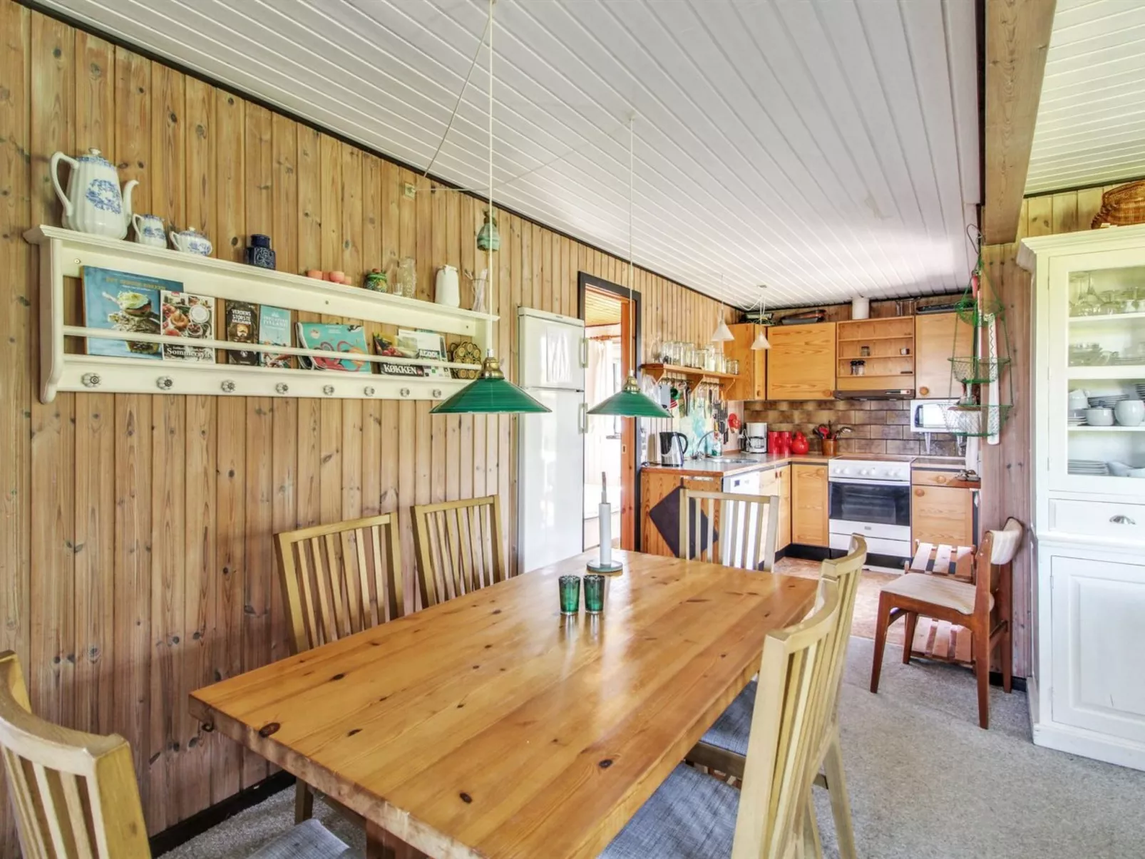 "Carita" - 500m from the sea-Binnen