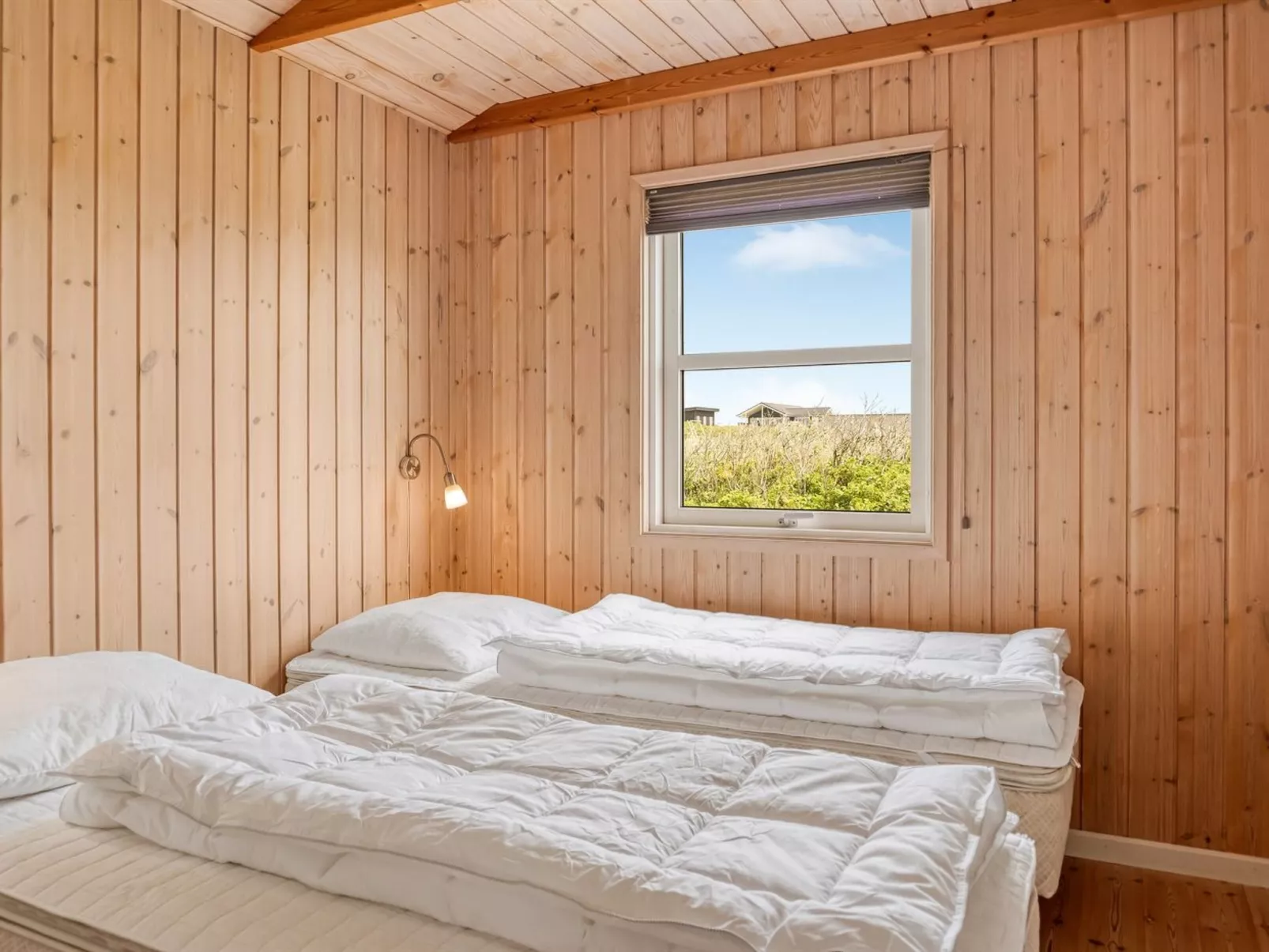 "Dolma" - 75m from the sea-Binnen