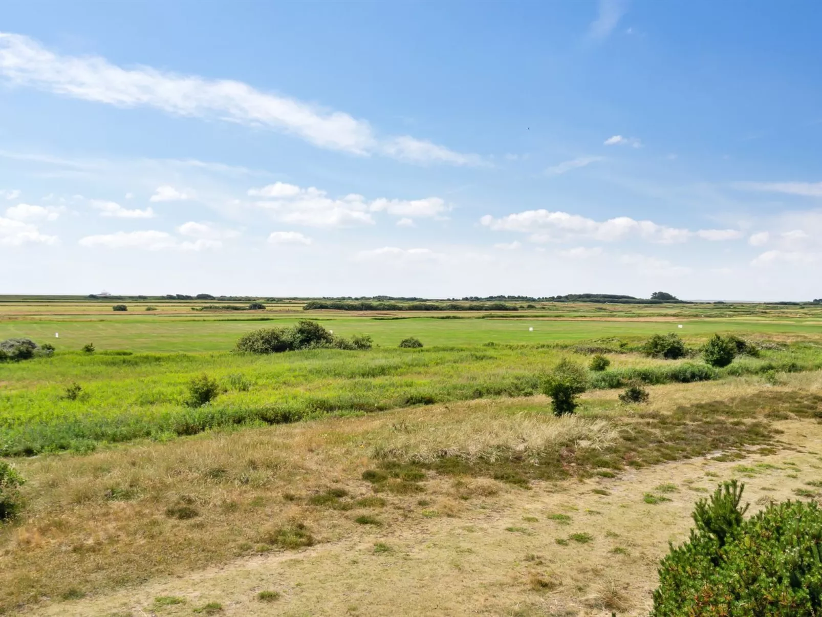 "Ønd" - 2.5km from the sea-Buiten