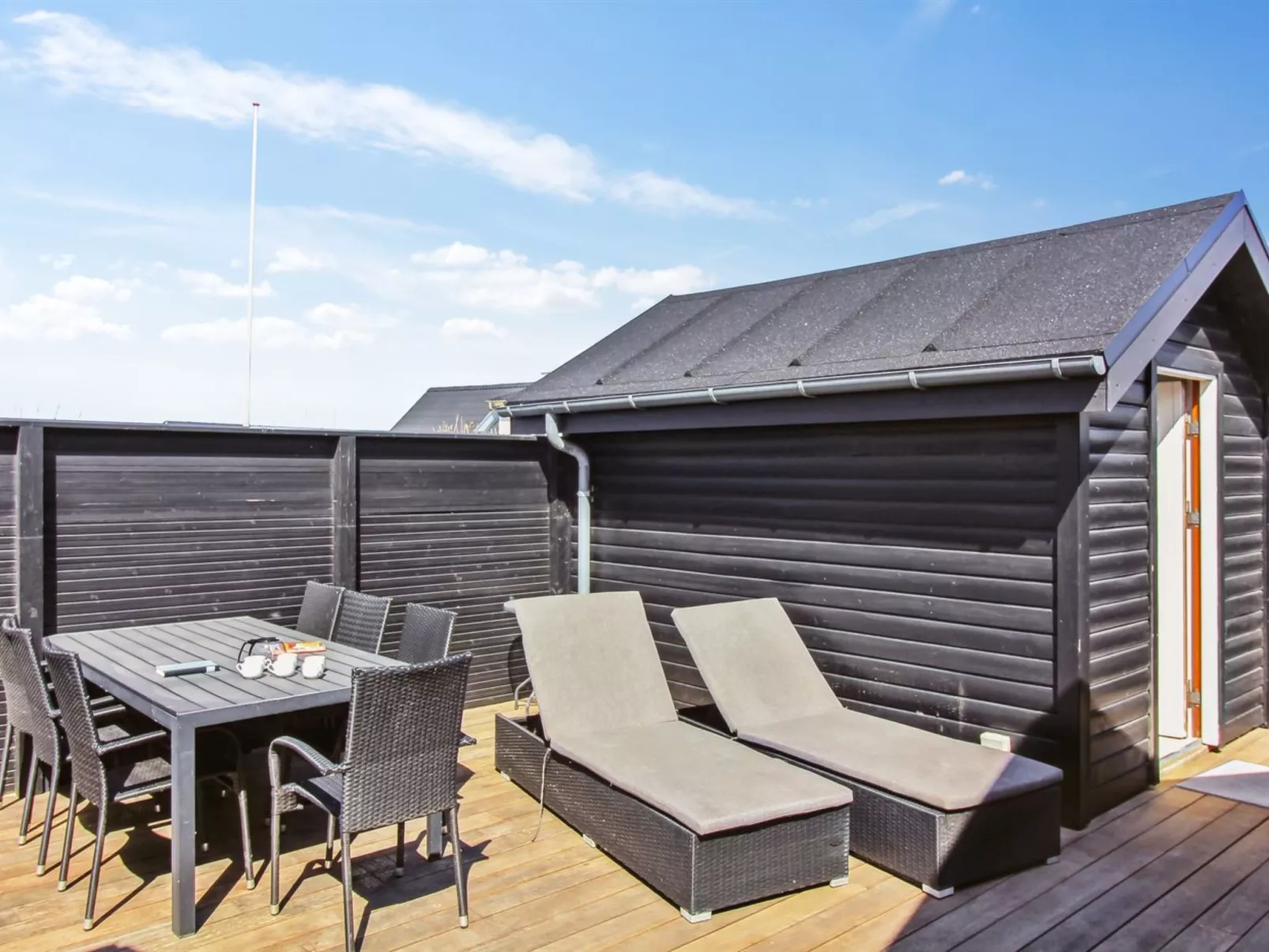 "Nehat" - 300m from the sea-Buiten