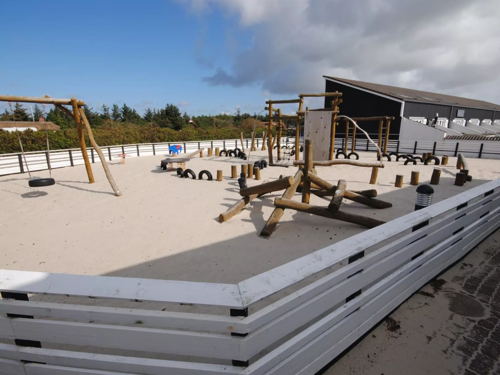 "Hubertine" - 100m to the fjord-Buiten