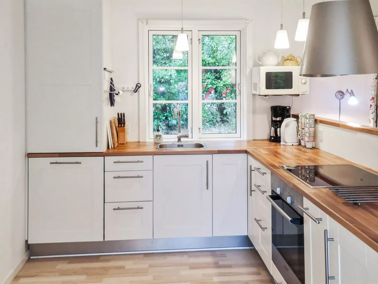 "Georg" - 300m from the sea-Binnen