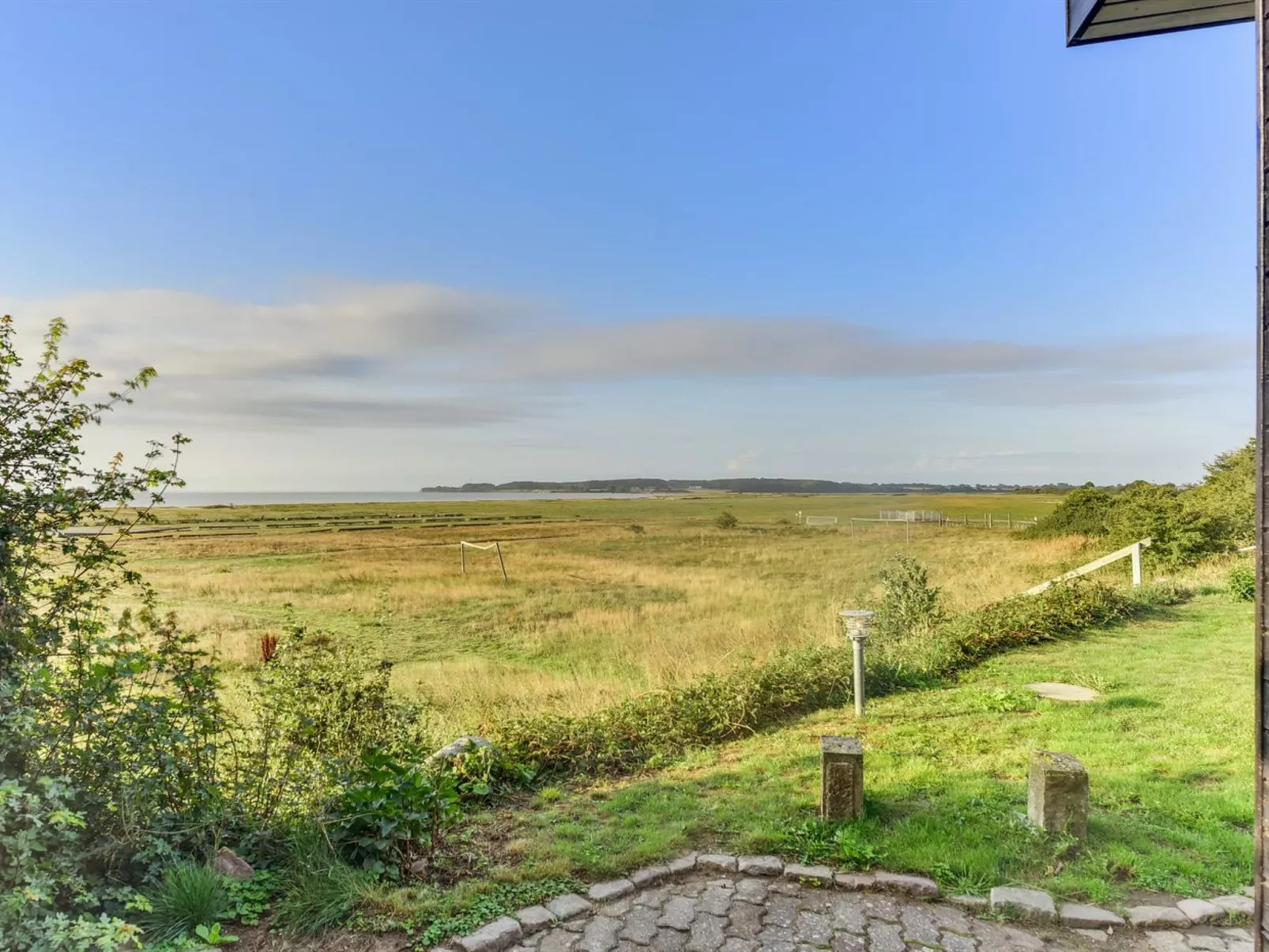 "Kaapo" - 300m from the sea-Buiten