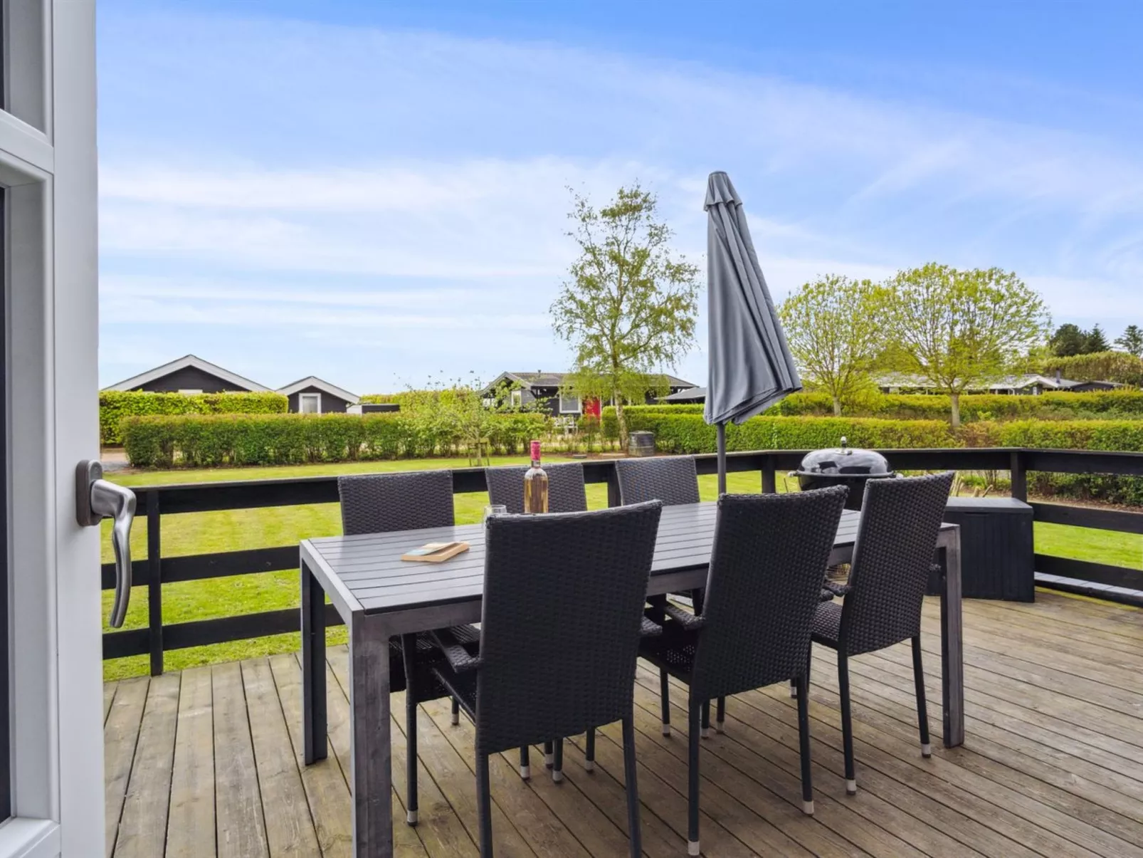 "Elvina" - 200m from the sea-Buiten