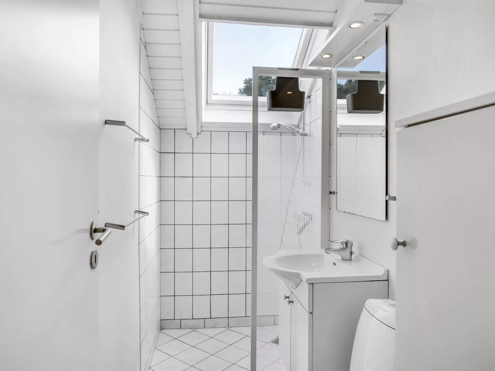 "Egbert" - 900m from the sea-Binnen