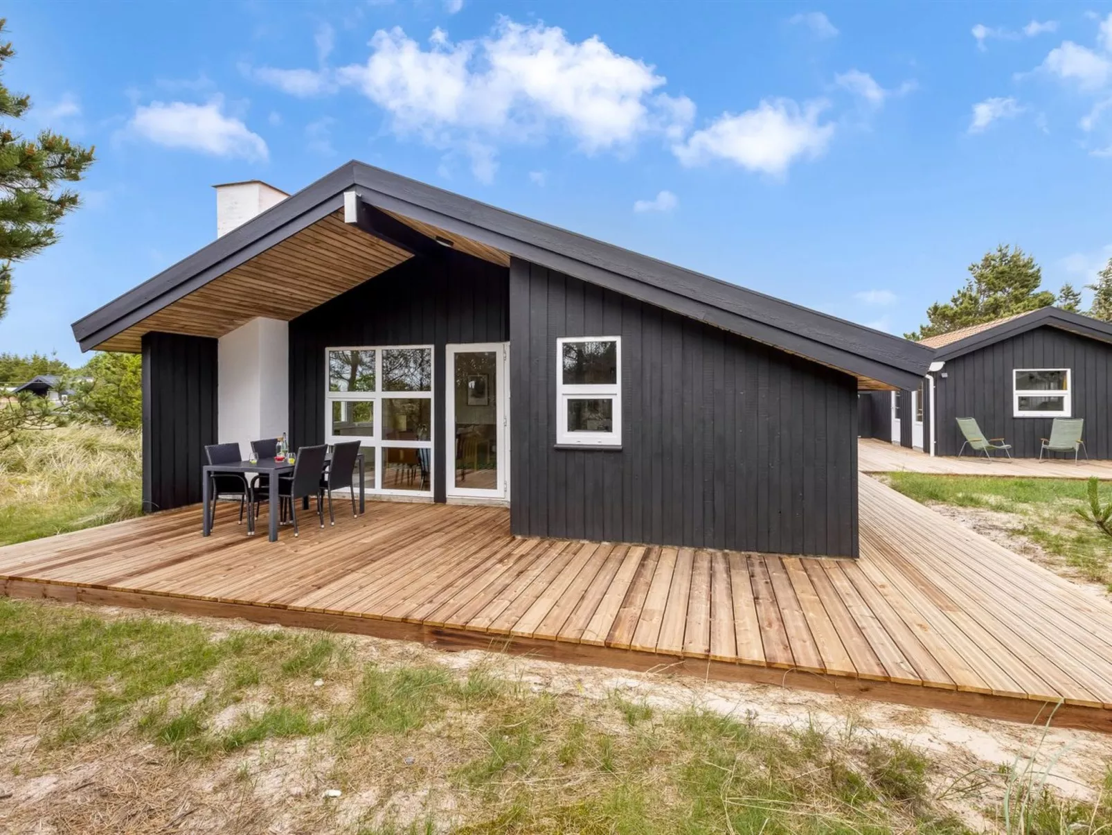 "Antto" - 900m from the sea-Buiten