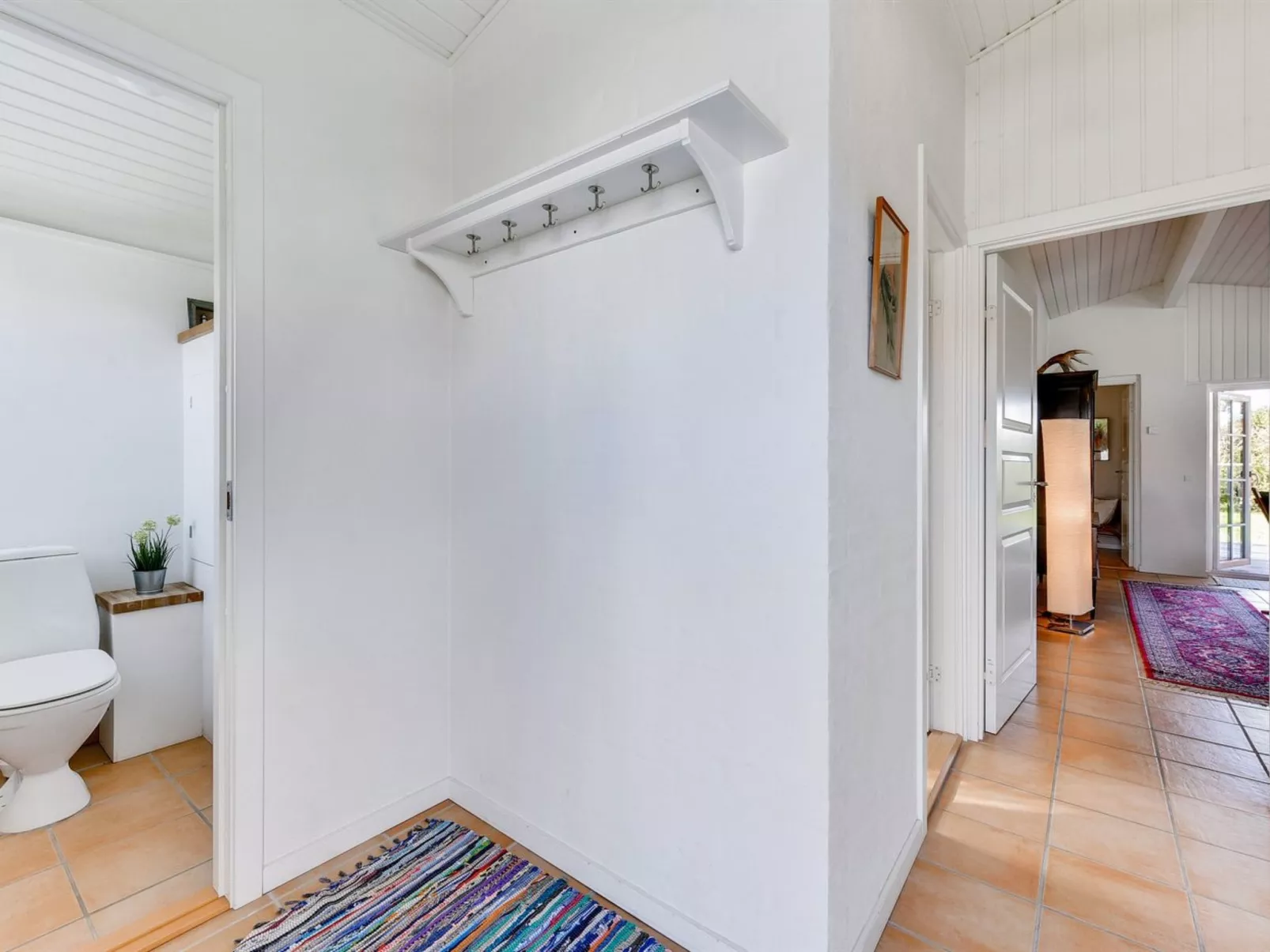 "Vivina" - 250m from the sea-Binnen