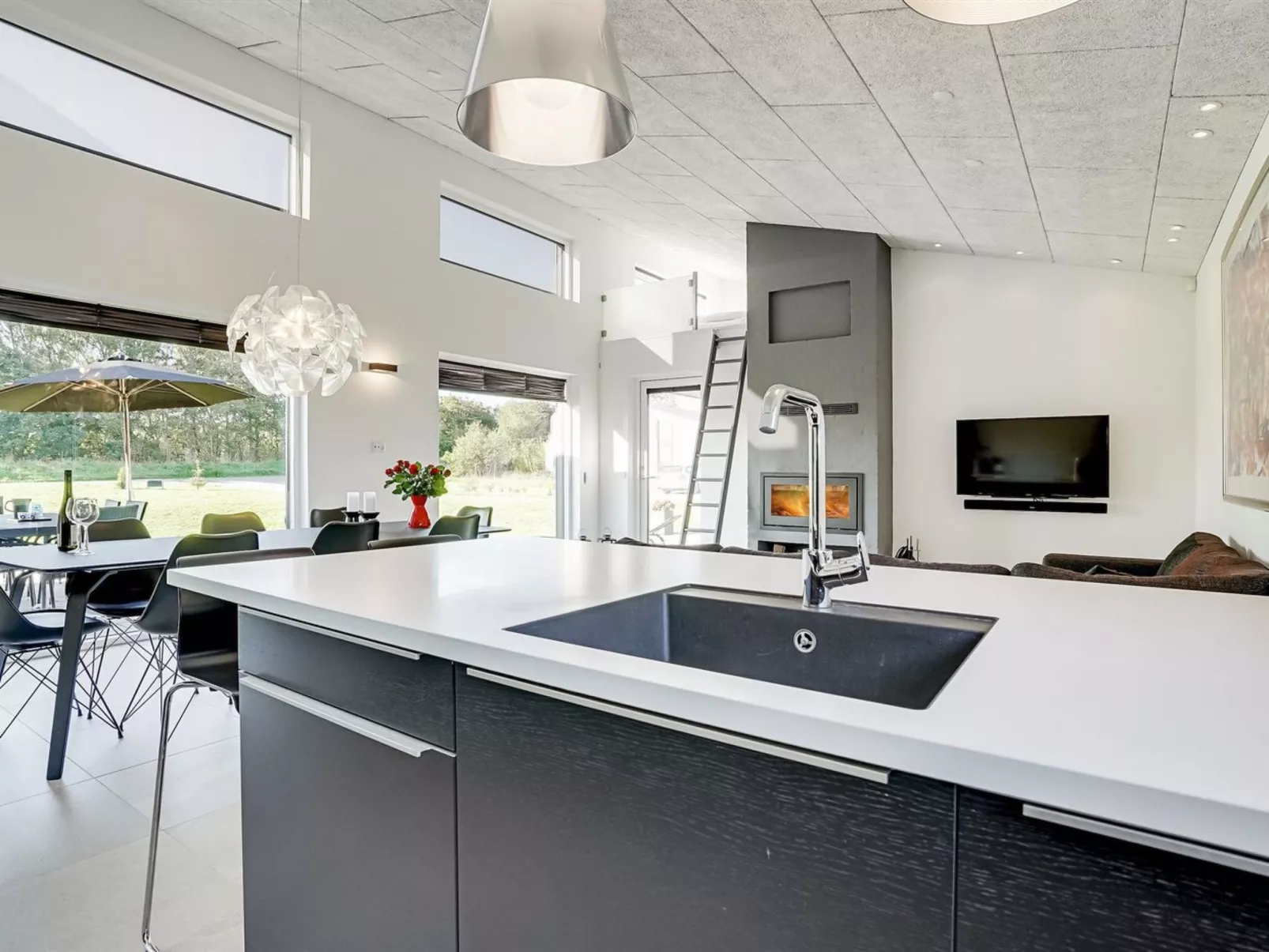 "Alva" - 998m from the sea-Binnen