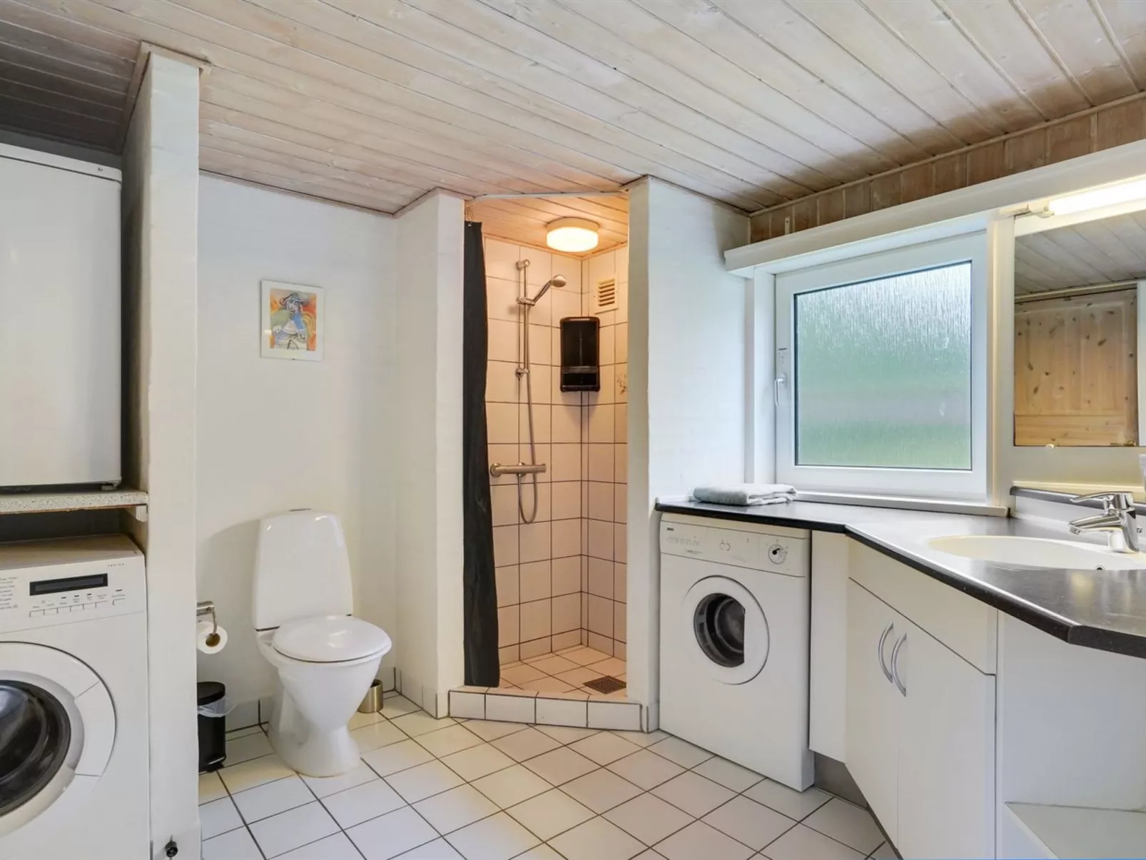 "Elika" - 900m to the fjord-Binnen