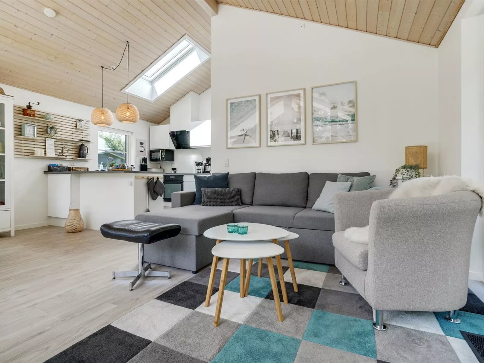 "Jelke" - 50m from the sea-Binnen